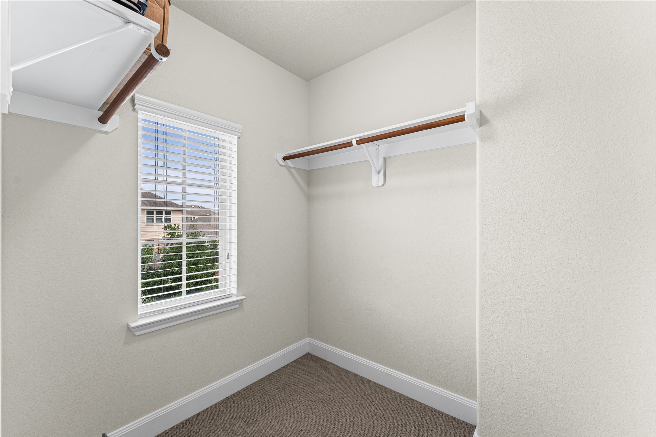 15723 Huddleston Drive Drive Property Photo 29
