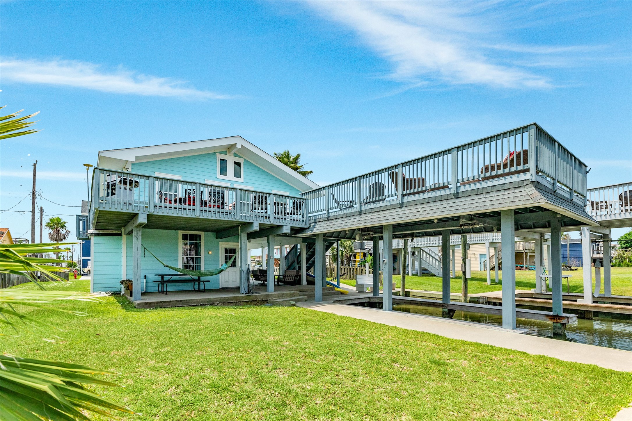 16614 Bermuda Way Property Photo 1