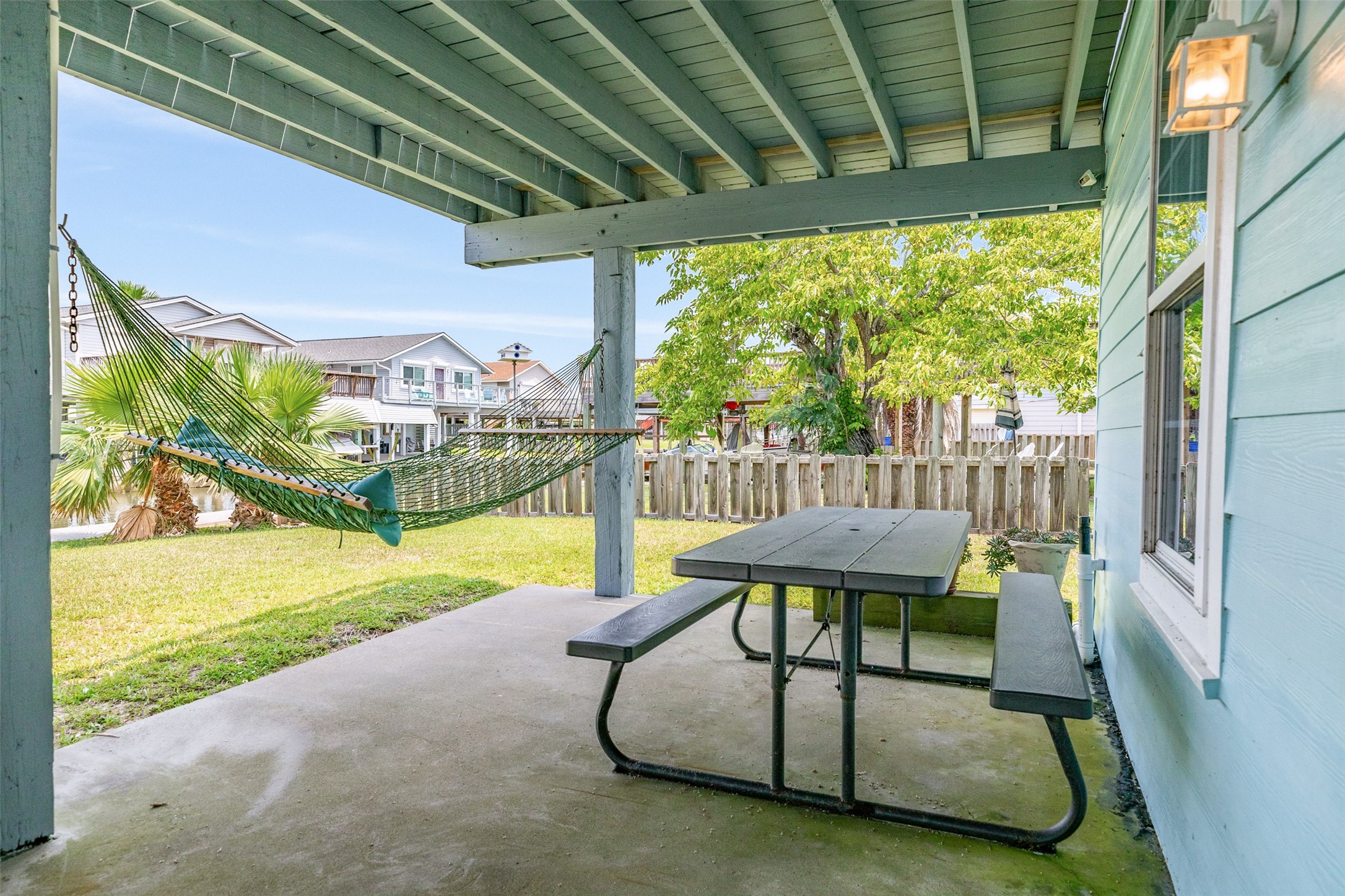16614 Bermuda Way Property Photo 23