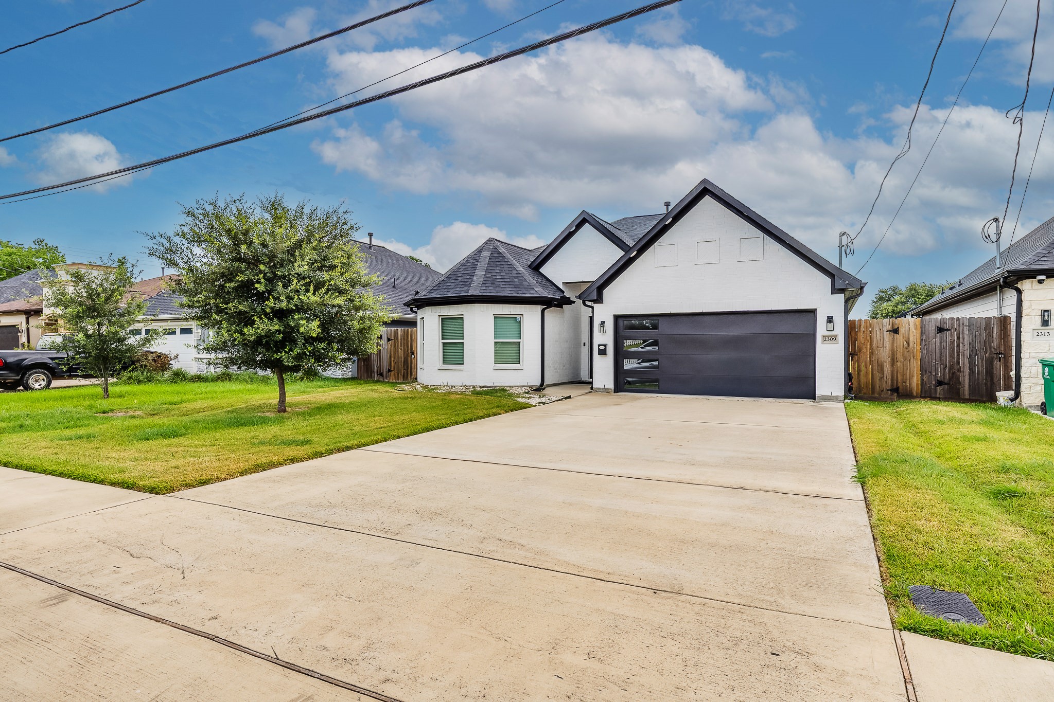 2309 Minnesota Street Property Photo 2