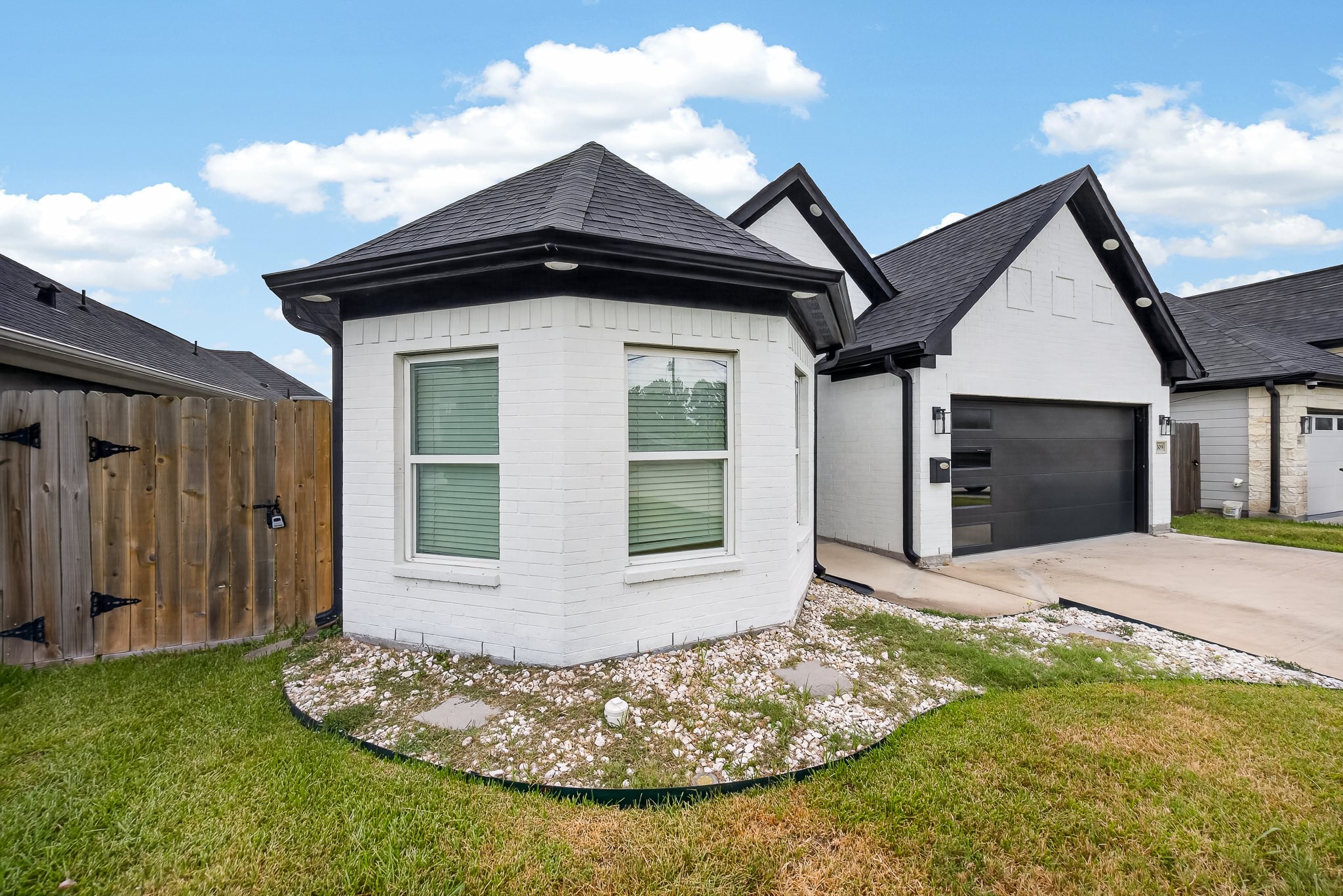2309 Minnesota Street Property Photo 6