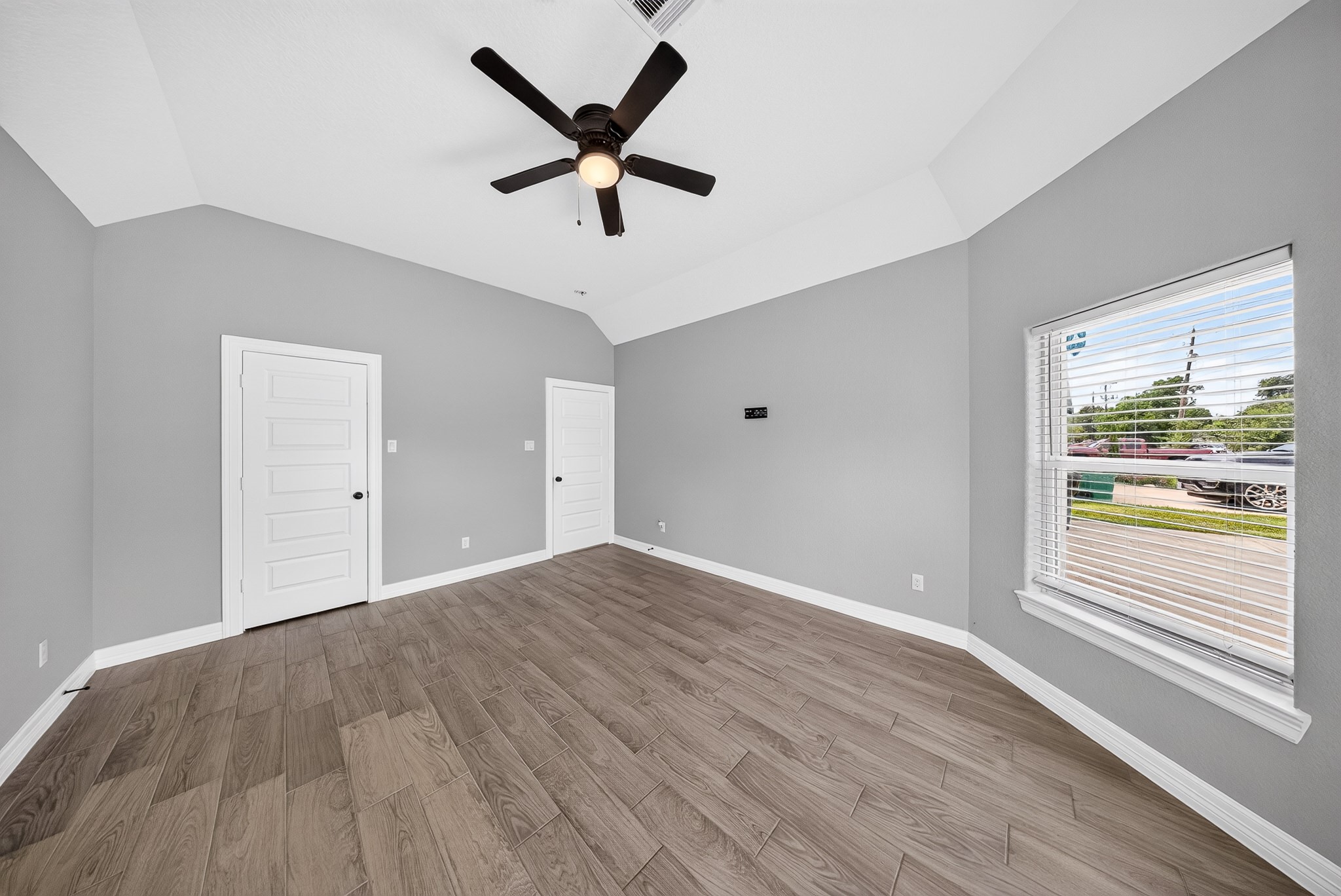 2309 Minnesota Street Property Photo 15