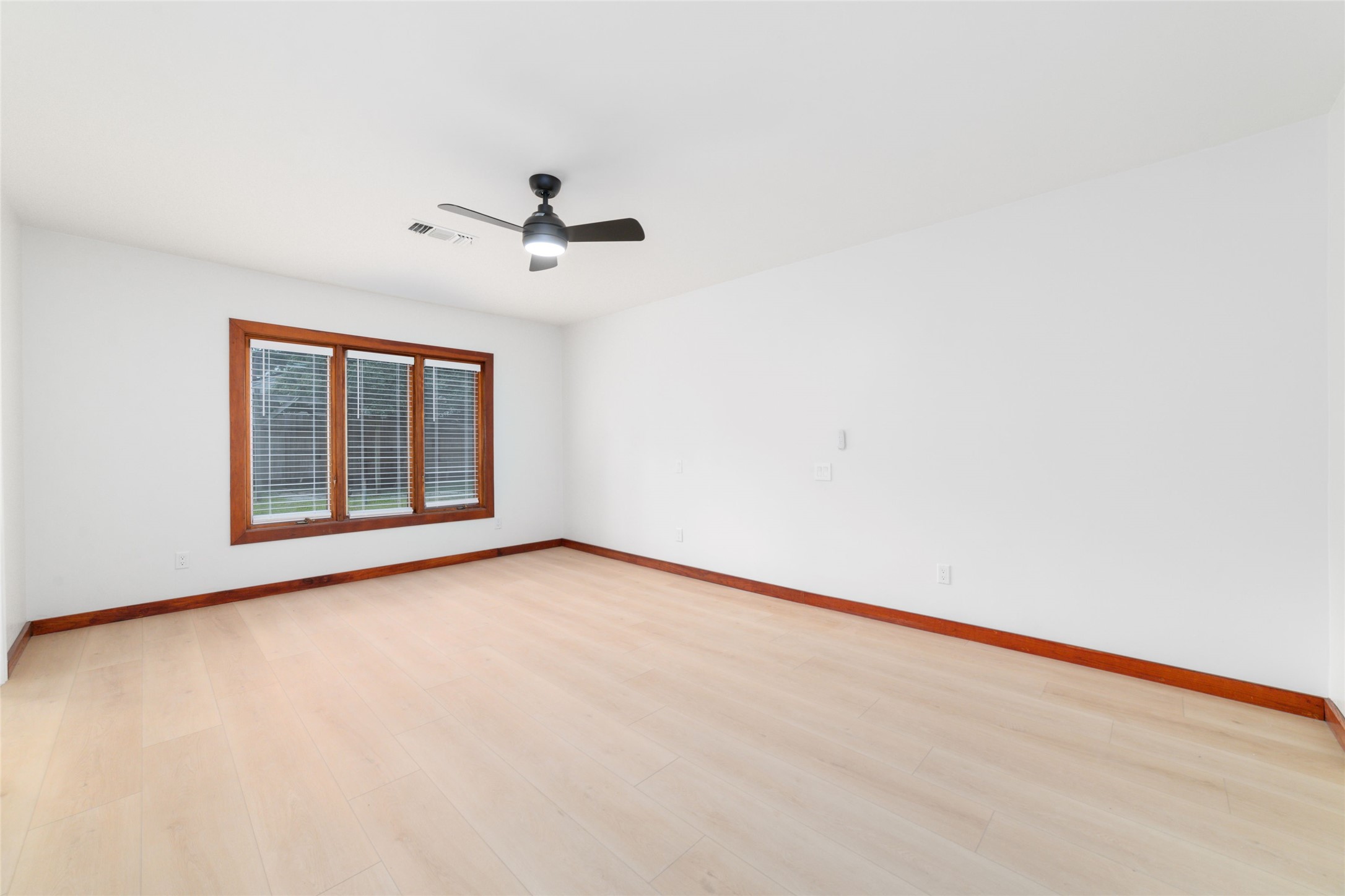 11411 Ash Creek Drive Property Photo 19