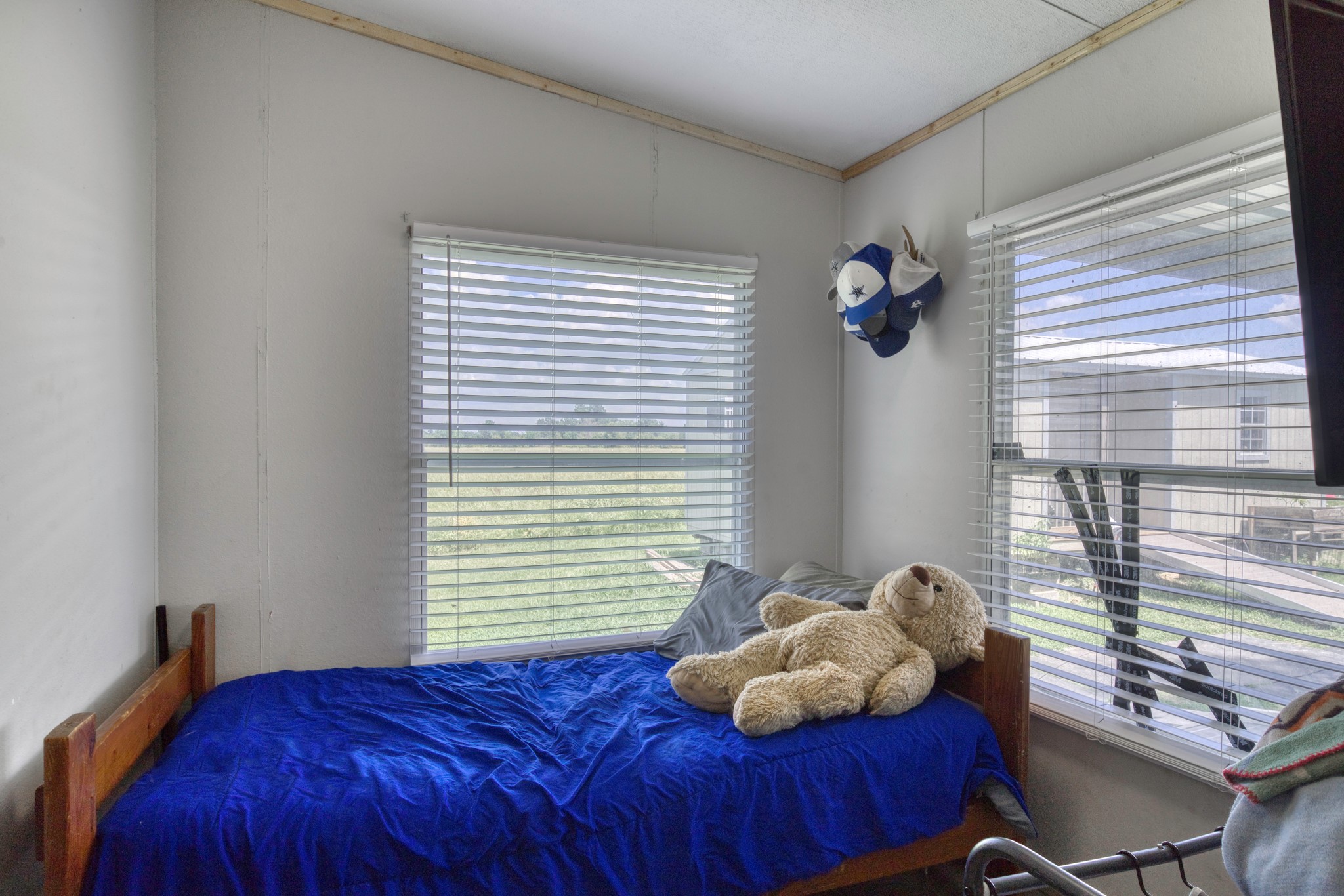 6464 County Road 146 Property Photo 19