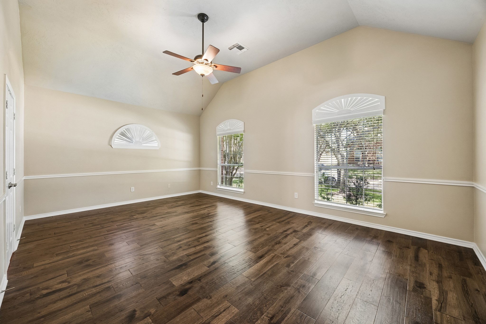 1007 Longdraw Drive Property Photo 22