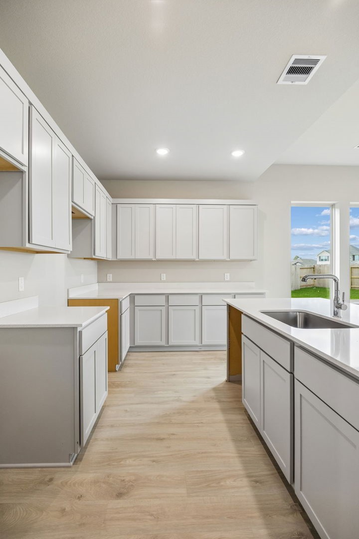 1202 Pavia Fields Drive Property Photo 6