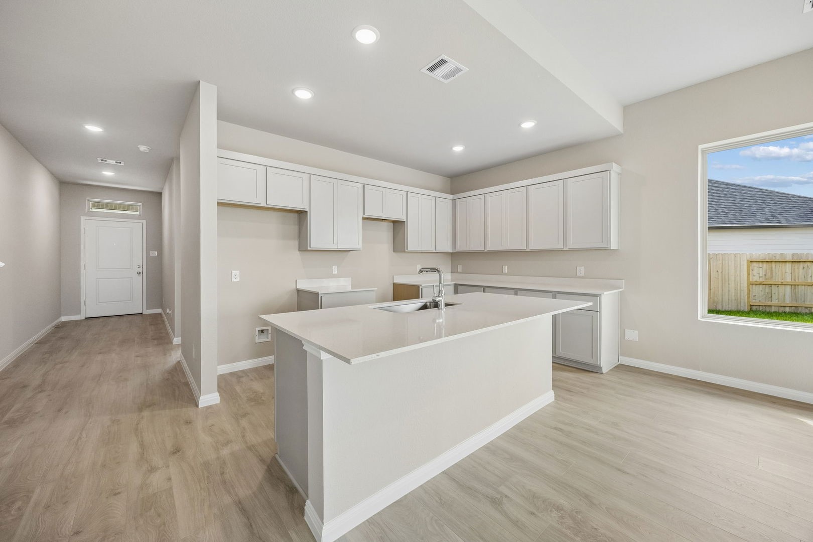 1202 Pavia Fields Drive Property Photo 7
