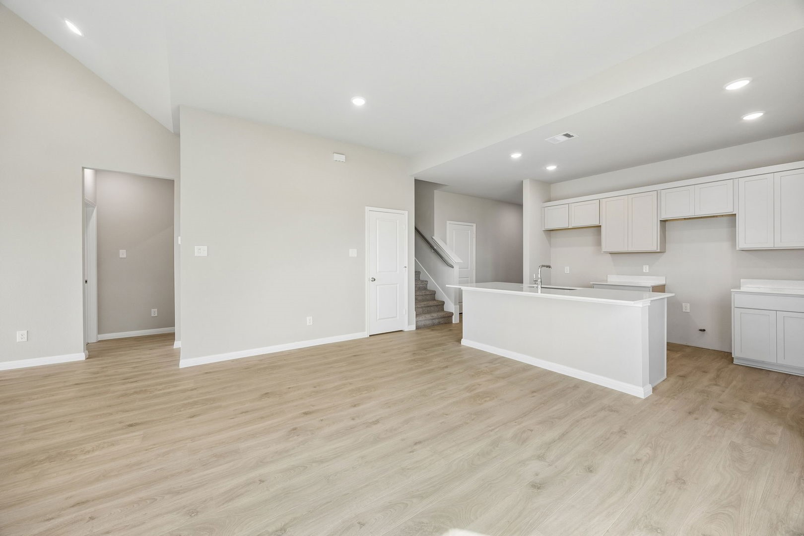 1202 Pavia Fields Drive Property Photo 9