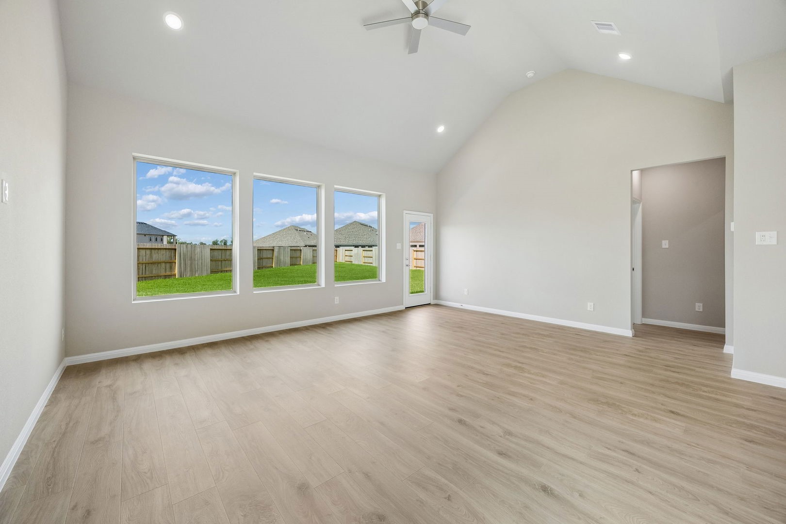 1202 Pavia Fields Drive Property Photo 12