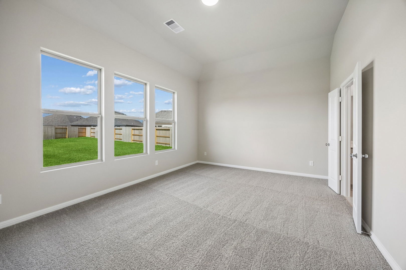 1202 Pavia Fields Drive Property Photo 13