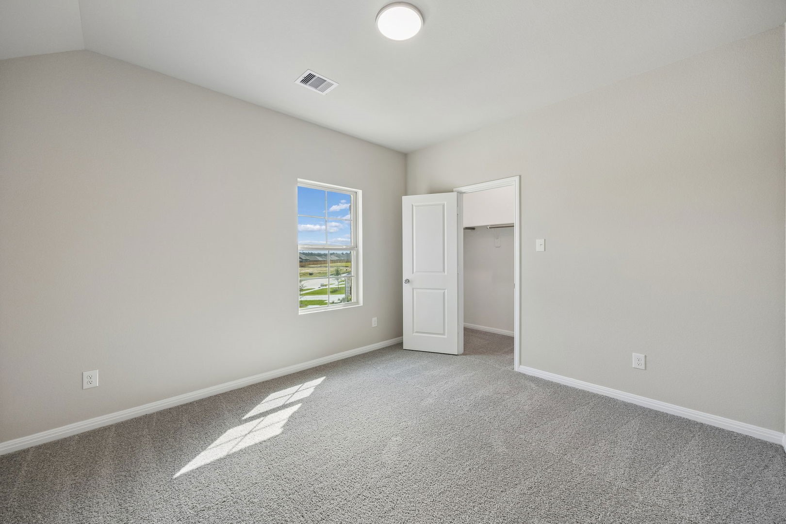 1202 Pavia Fields Drive Property Photo 28