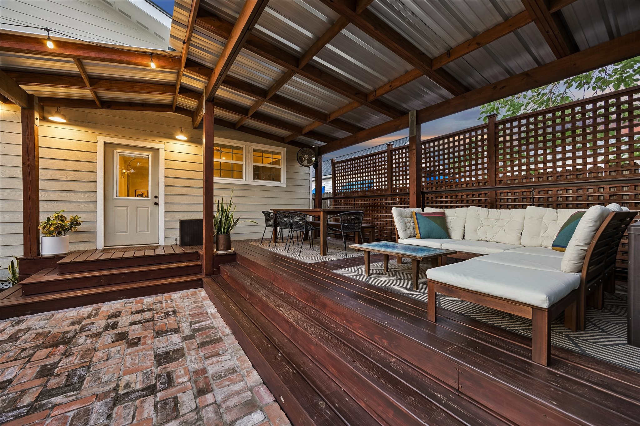 106 Alma Street Property Photo 30