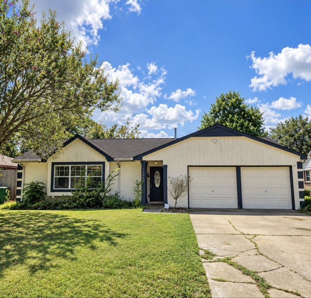 11010 Sageriver Drive Property Photo 1