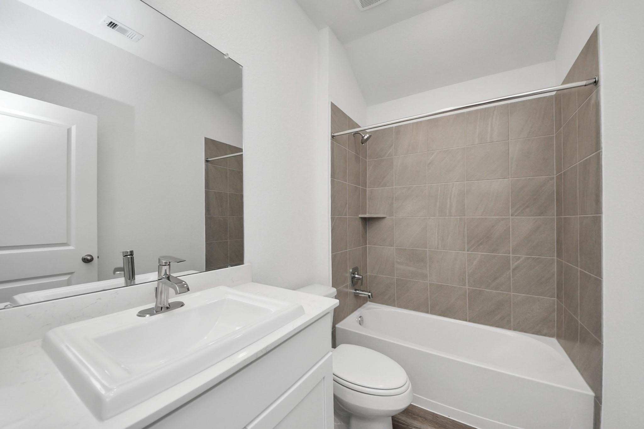 6003 Bella Breeze Drive Property Photo 17