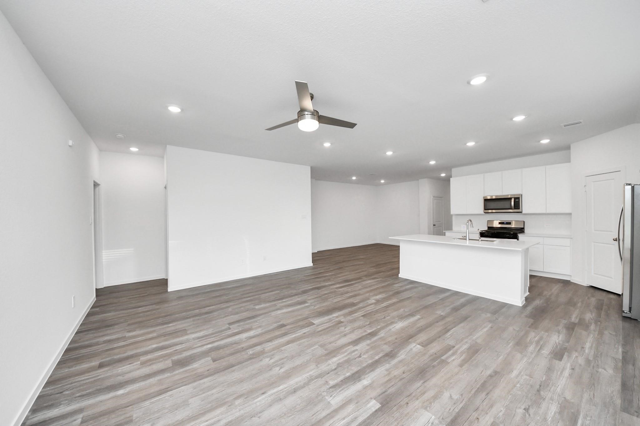 6003 Bella Breeze Drive Property Photo 27