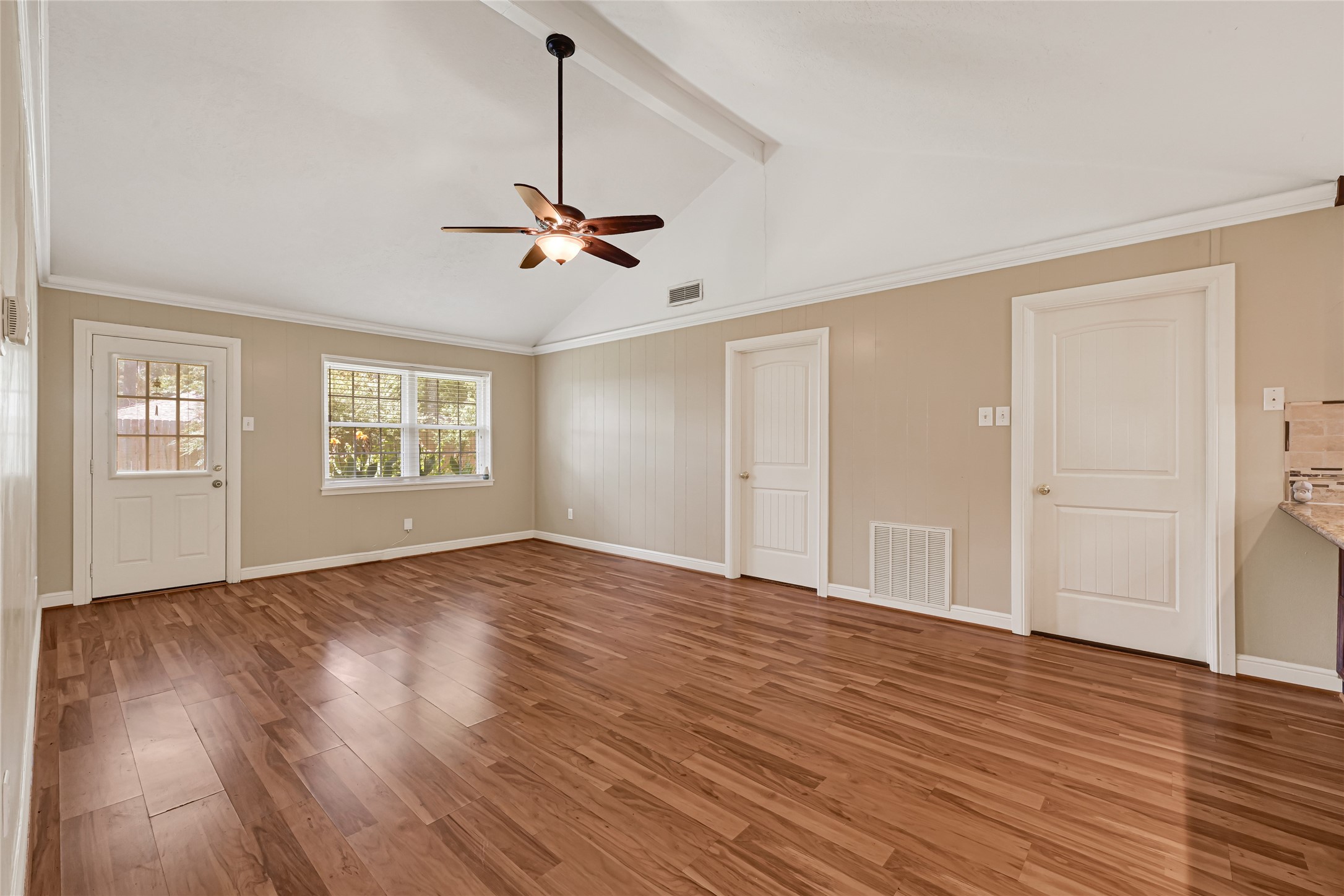 2426 Deasa Drive Property Photo 4