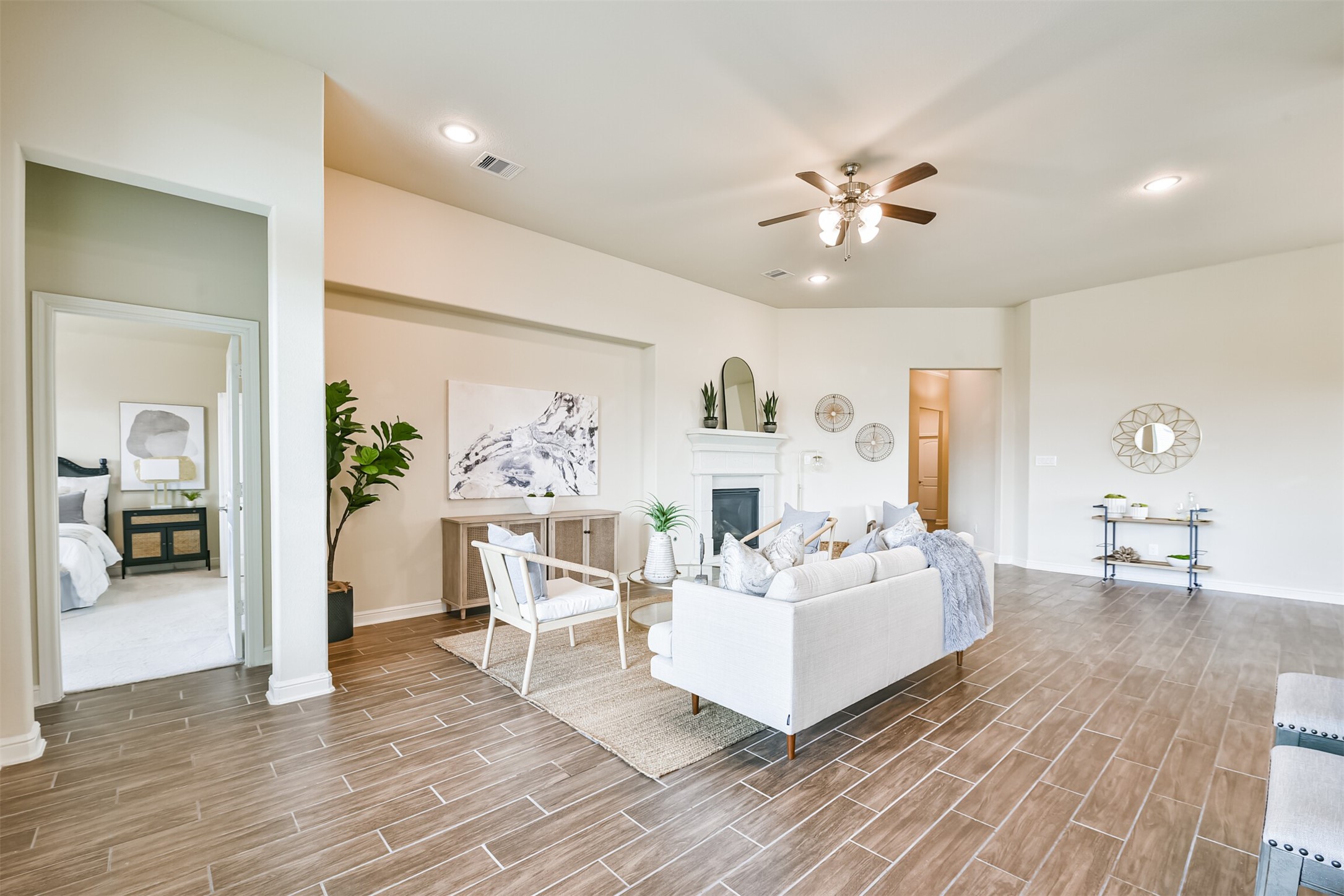 12617 White Cove Drive Property Photo 14