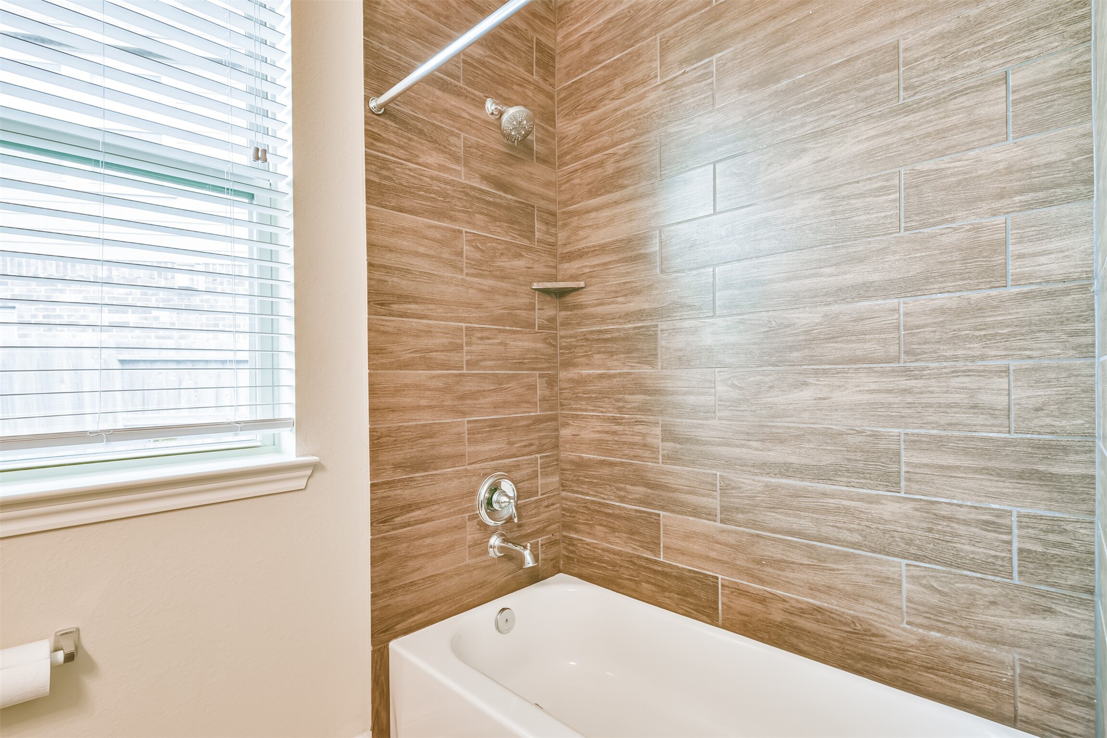 12617 White Cove Drive Property Photo 40