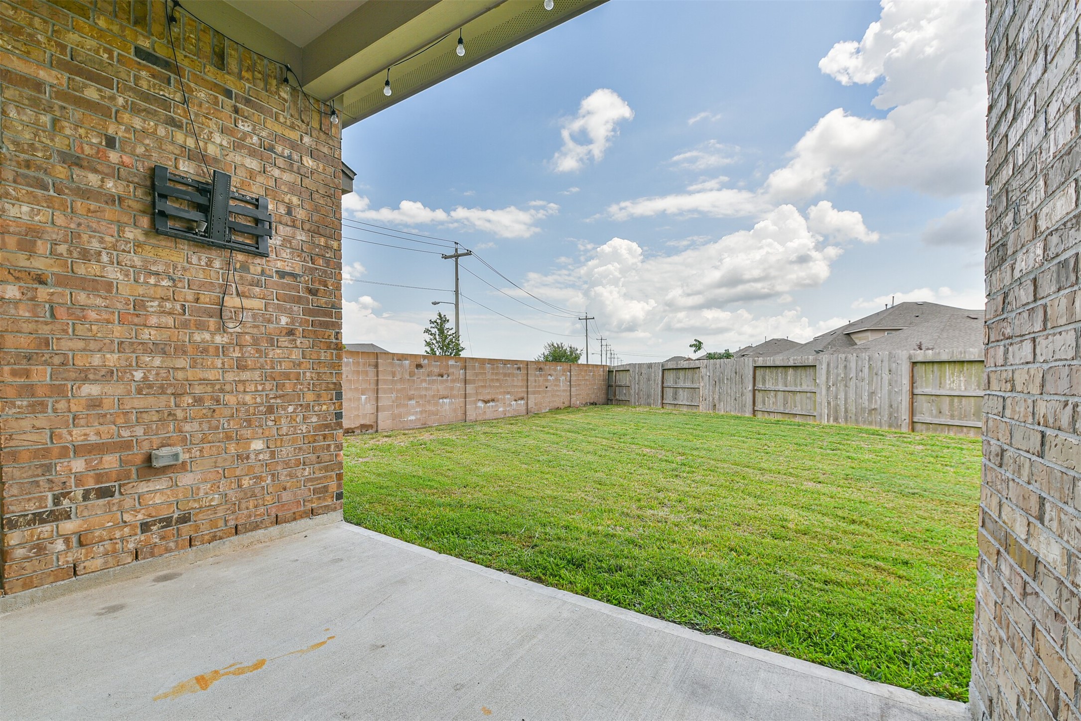 12617 White Cove Drive Property Photo 48