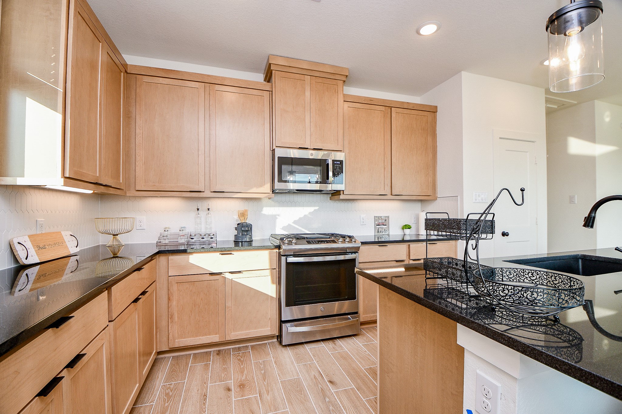 4922 Petal Trace Property Photo 6