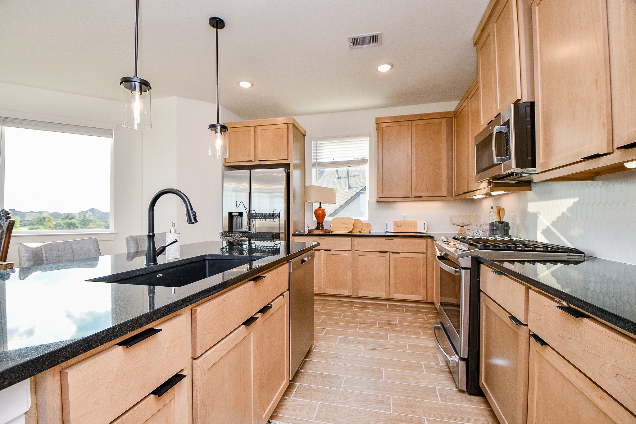 4922 Petal Trace Property Photo 7