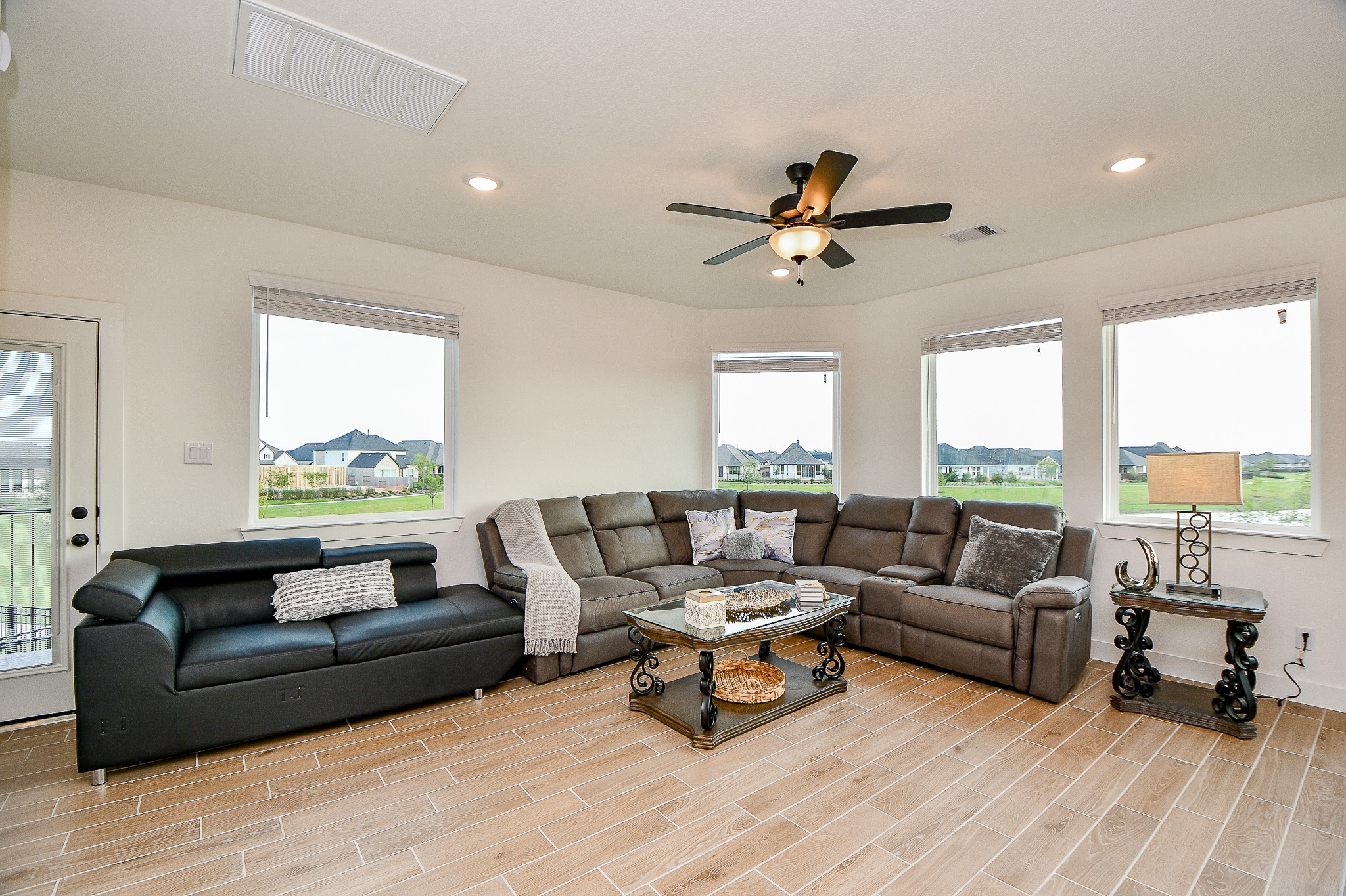 4922 Petal Trace Property Photo 21