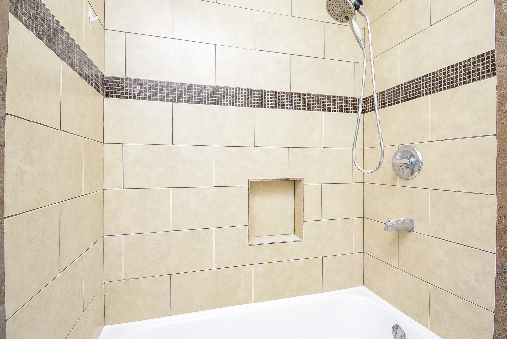 7406 Schiller Street Property Photo 22