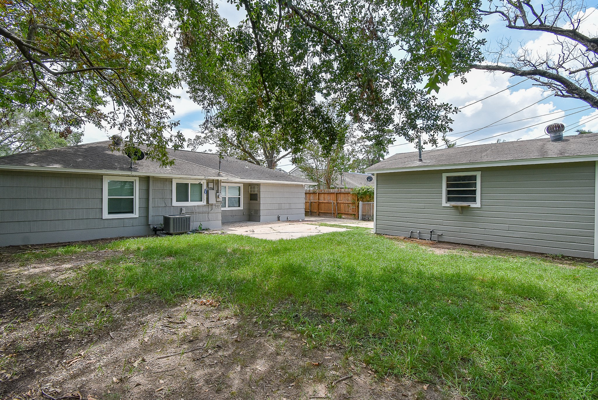 7406 Schiller Street Property Photo 30