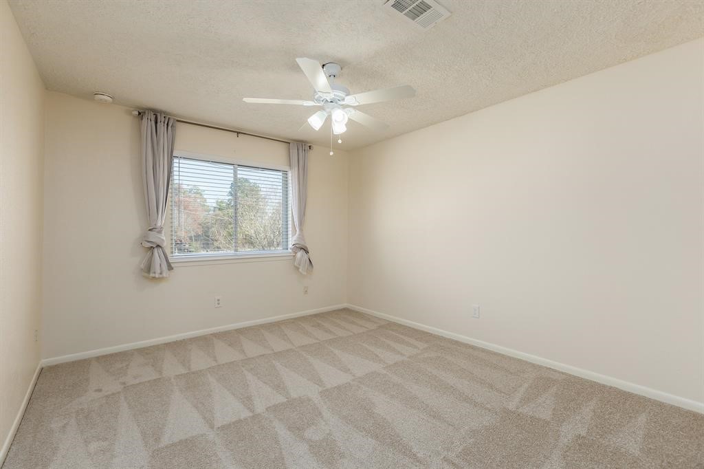 20357 Fieldtree Drive Property Photo 16