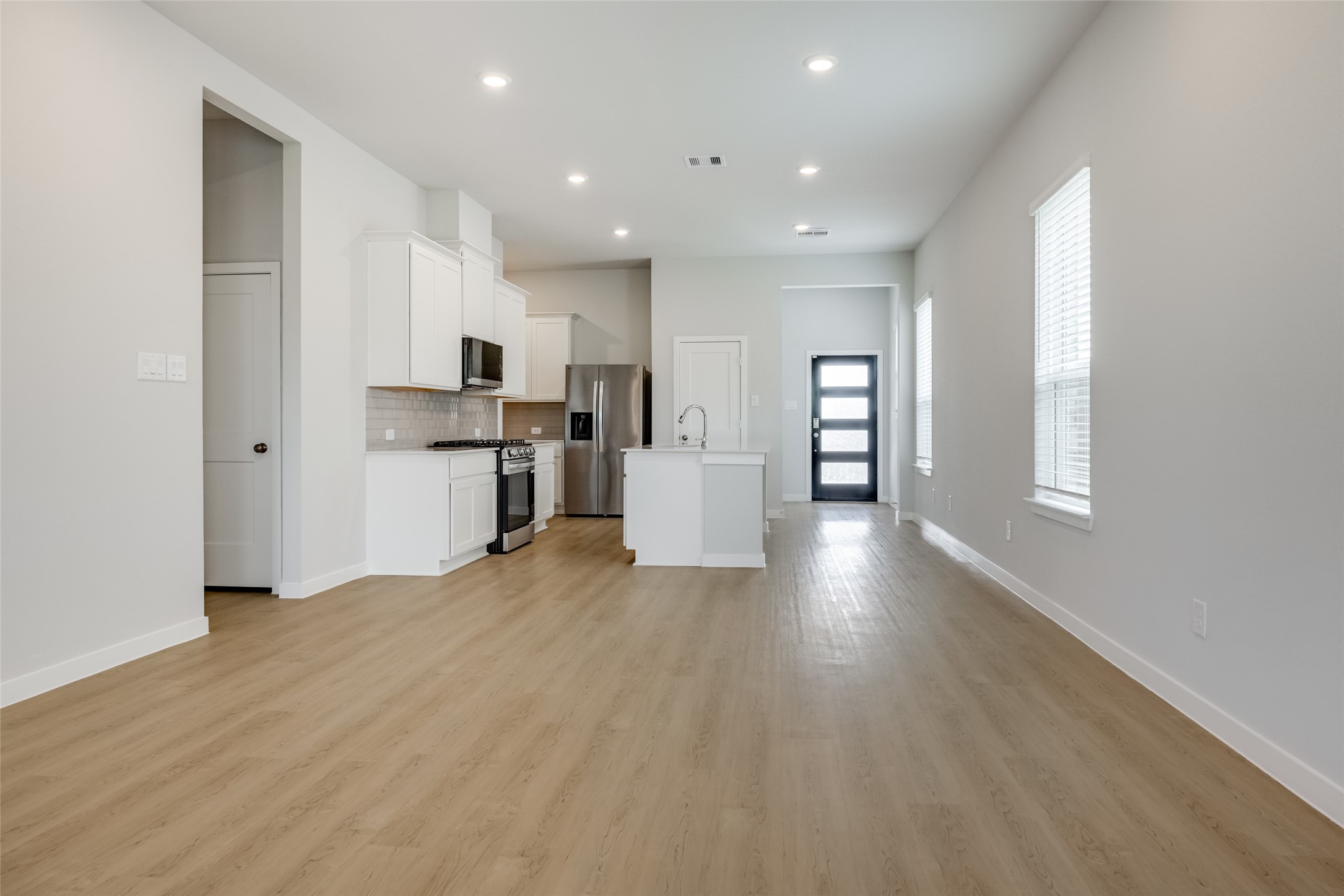 12534 Nueces River Drive Property Photo 17