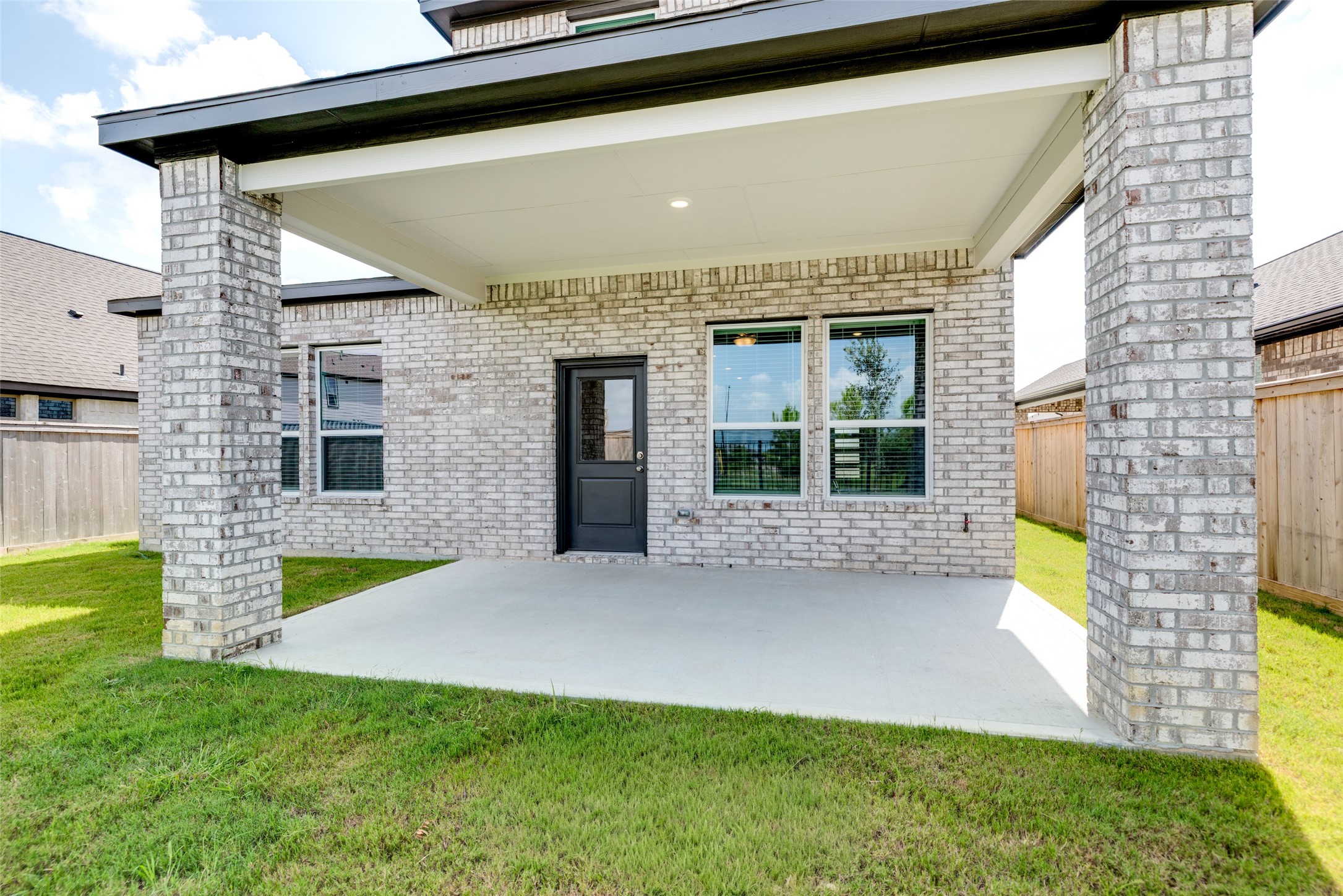 12534 Nueces River Drive Property Photo 31