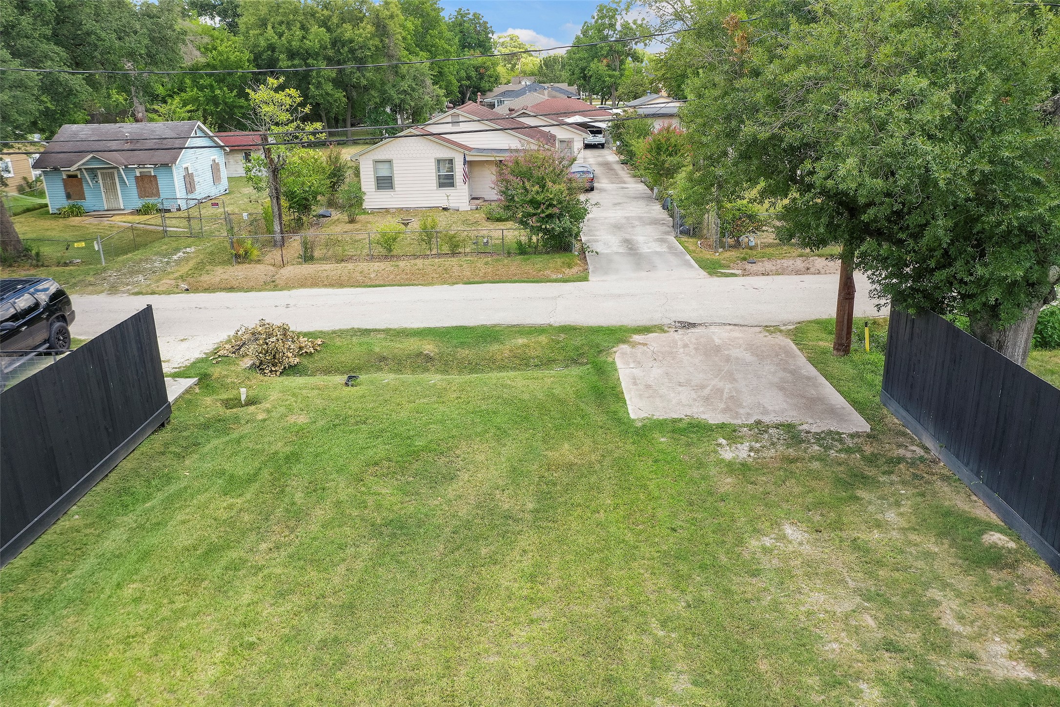 213 Sylvester Road Property Photo 14