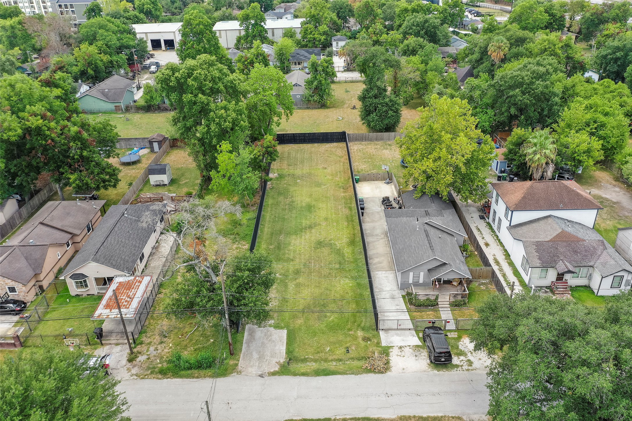 213 Sylvester Road Property Photo 15