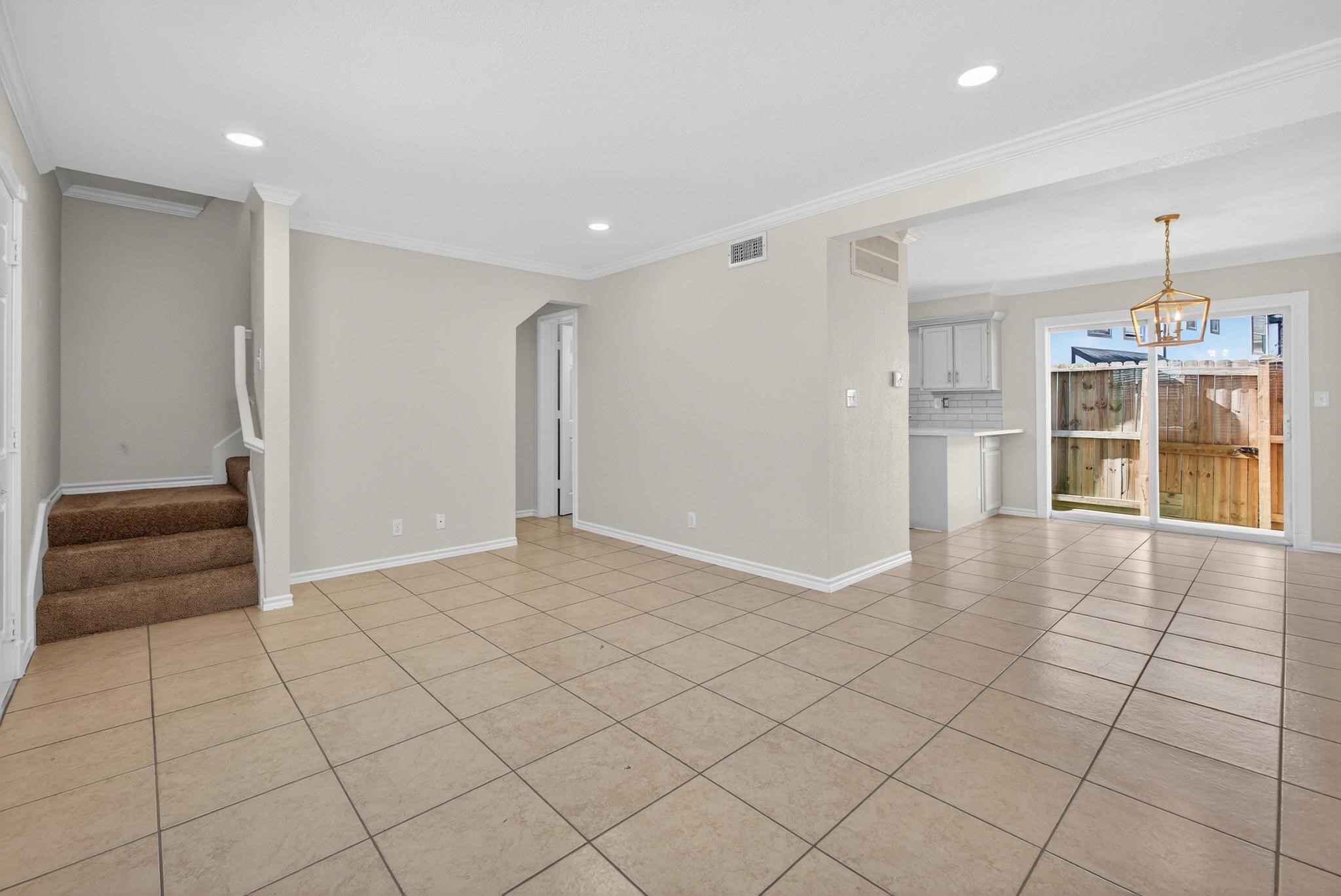 1221 Cedar Post Lane 1d Property Photo 5
