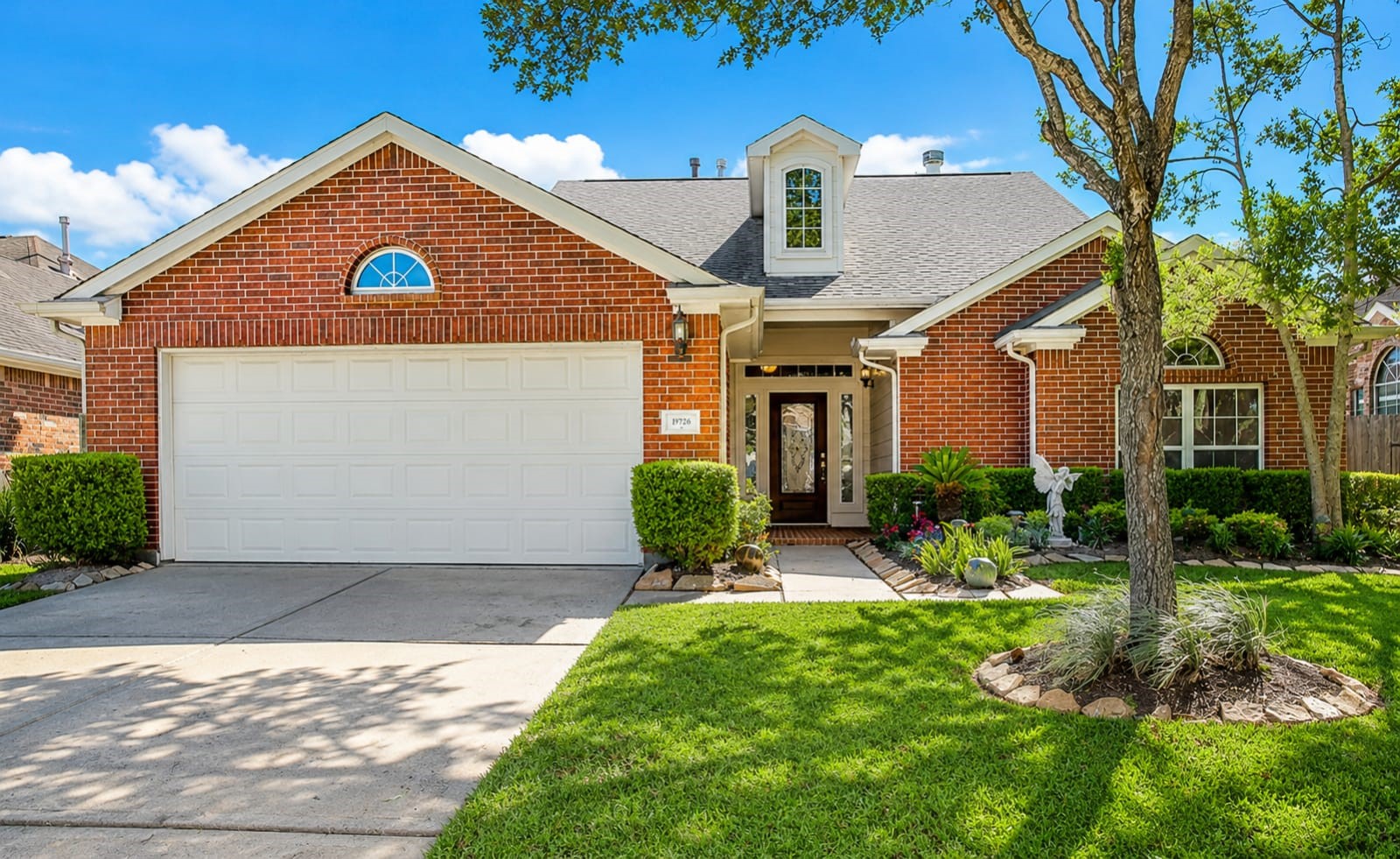 10918 Tattershall Lane Property Photo 1
