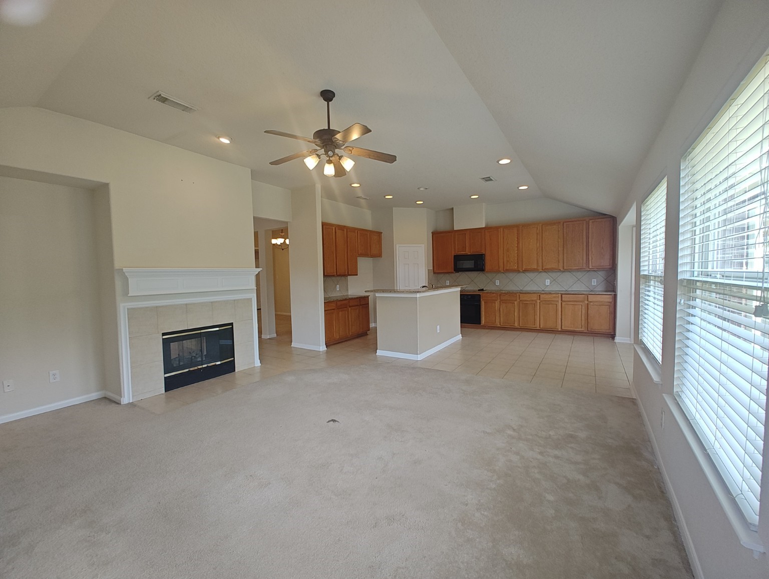 10918 Tattershall Lane Property Photo 4