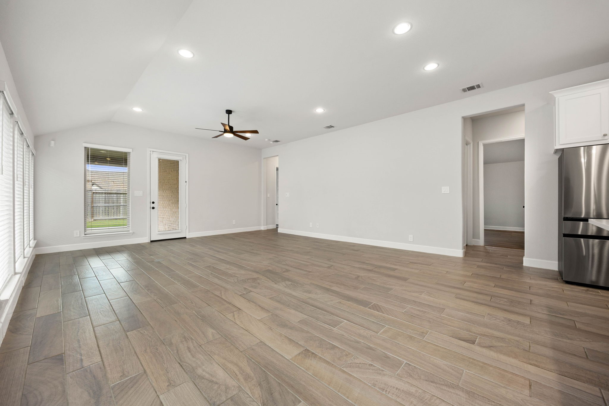 2122 Germander Lane Property Photo 11