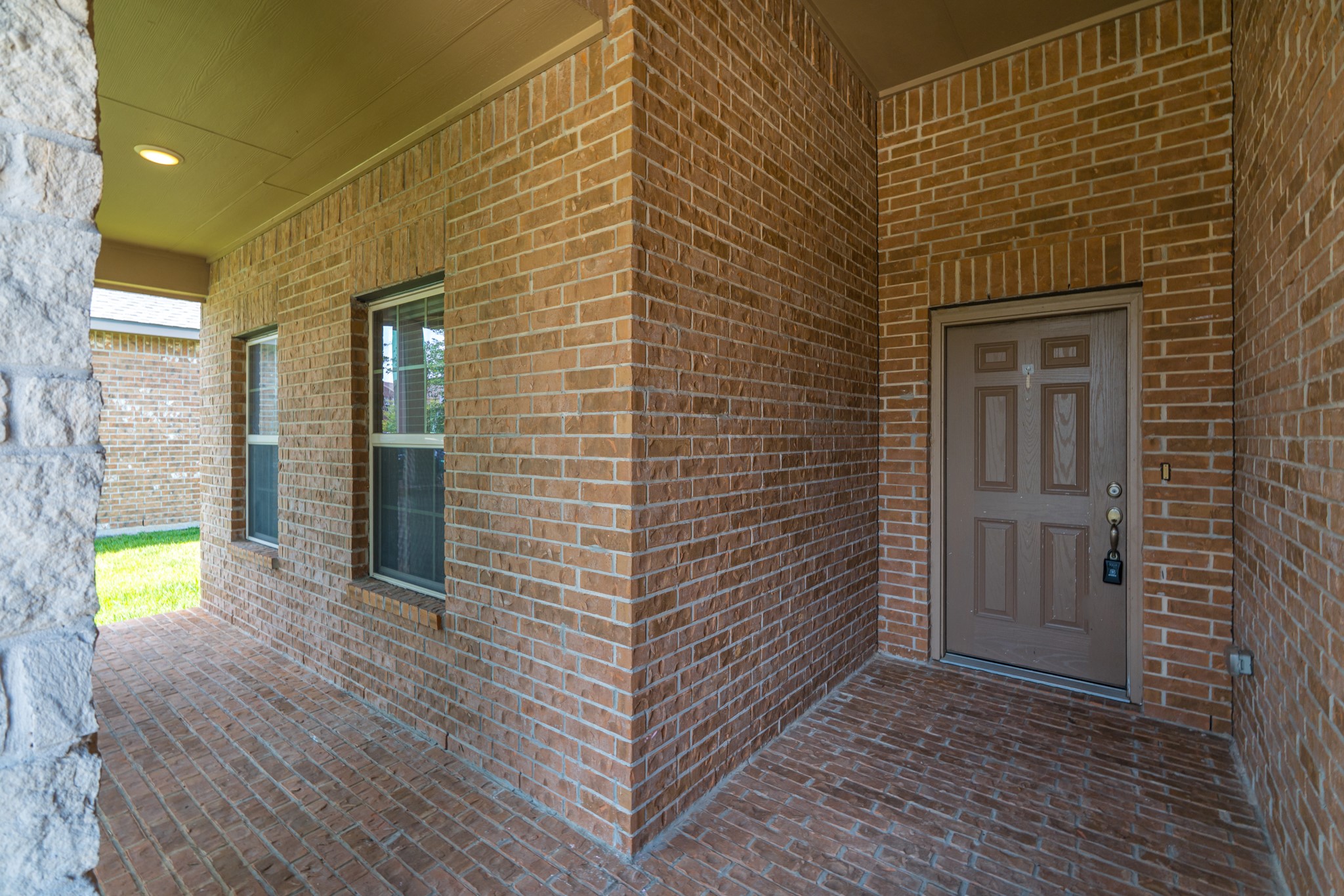 138 Meadow Grove Drive Property Photo 8