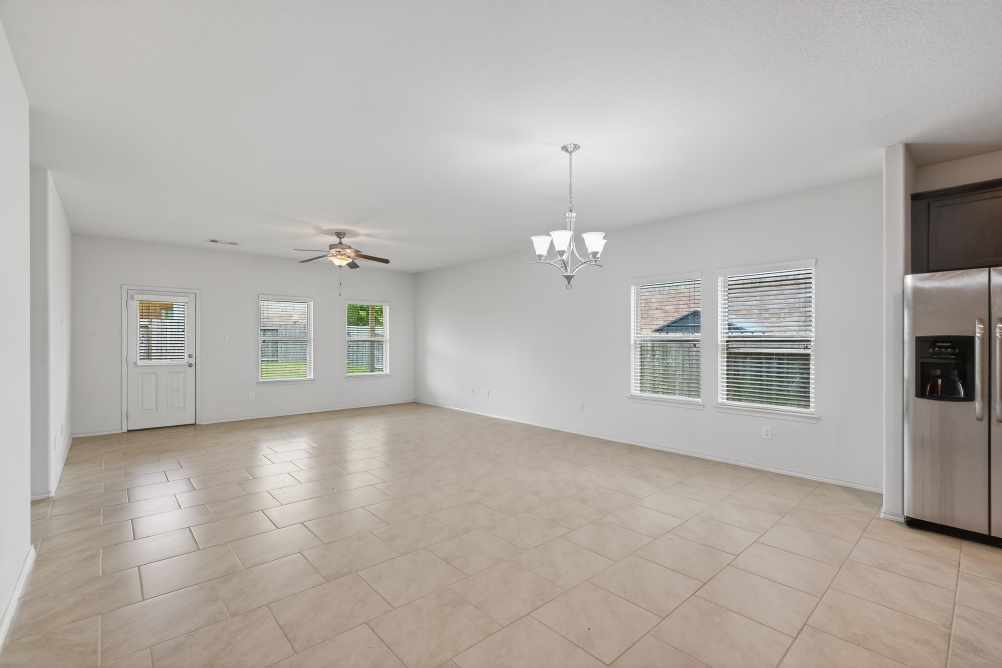 138 Meadow Grove Drive Property Photo 12
