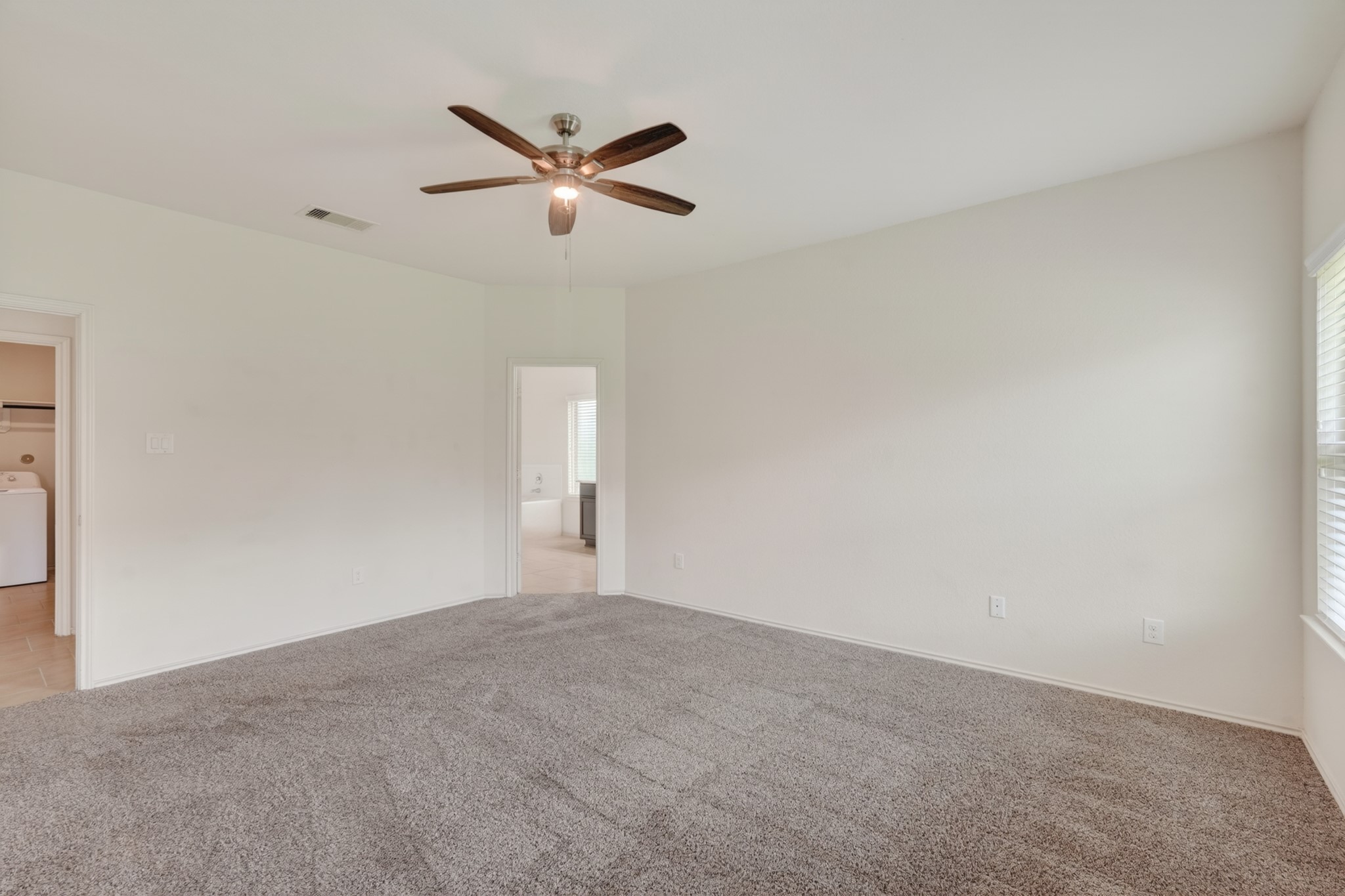 138 Meadow Grove Drive Property Photo 20