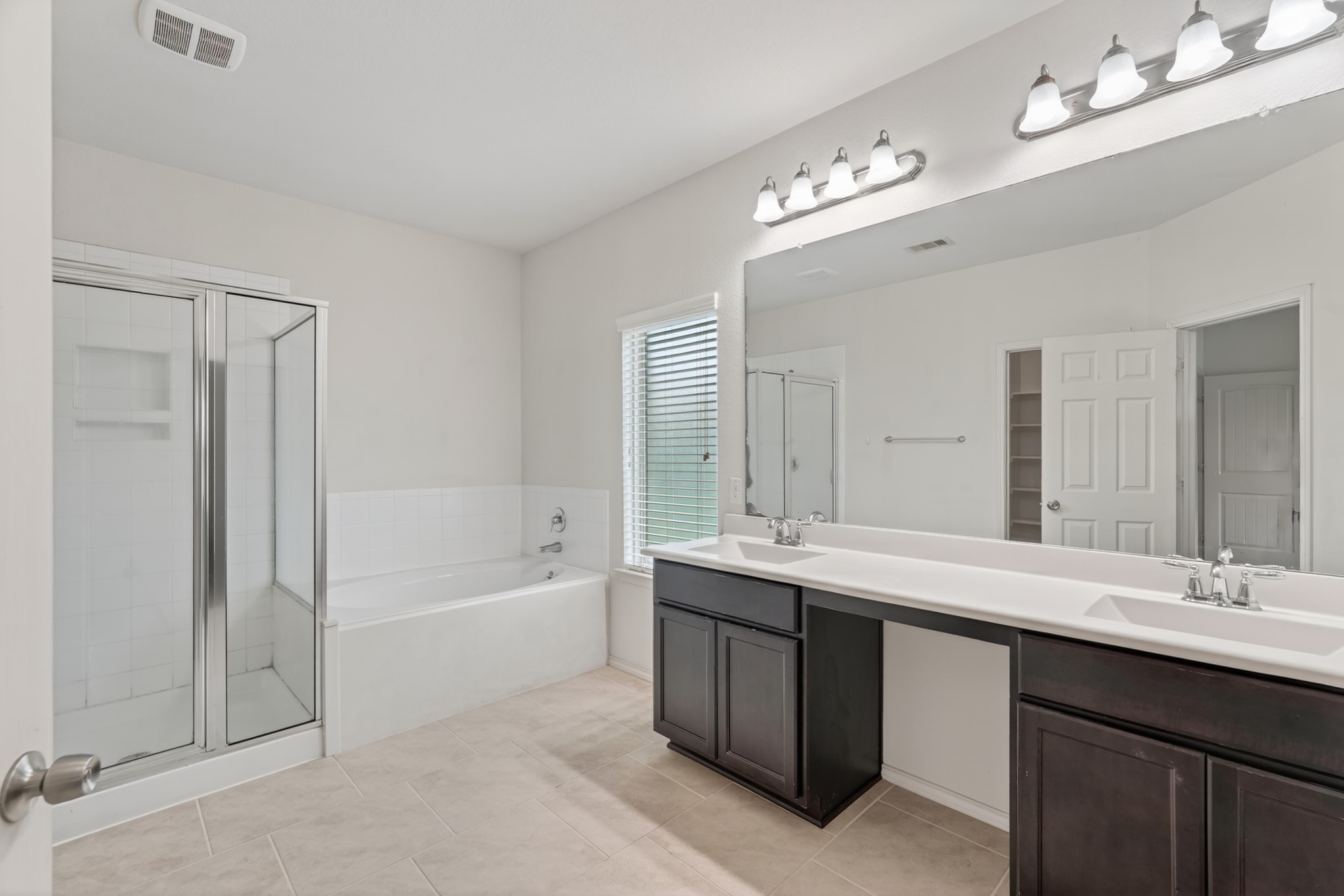 138 Meadow Grove Drive Property Photo 21