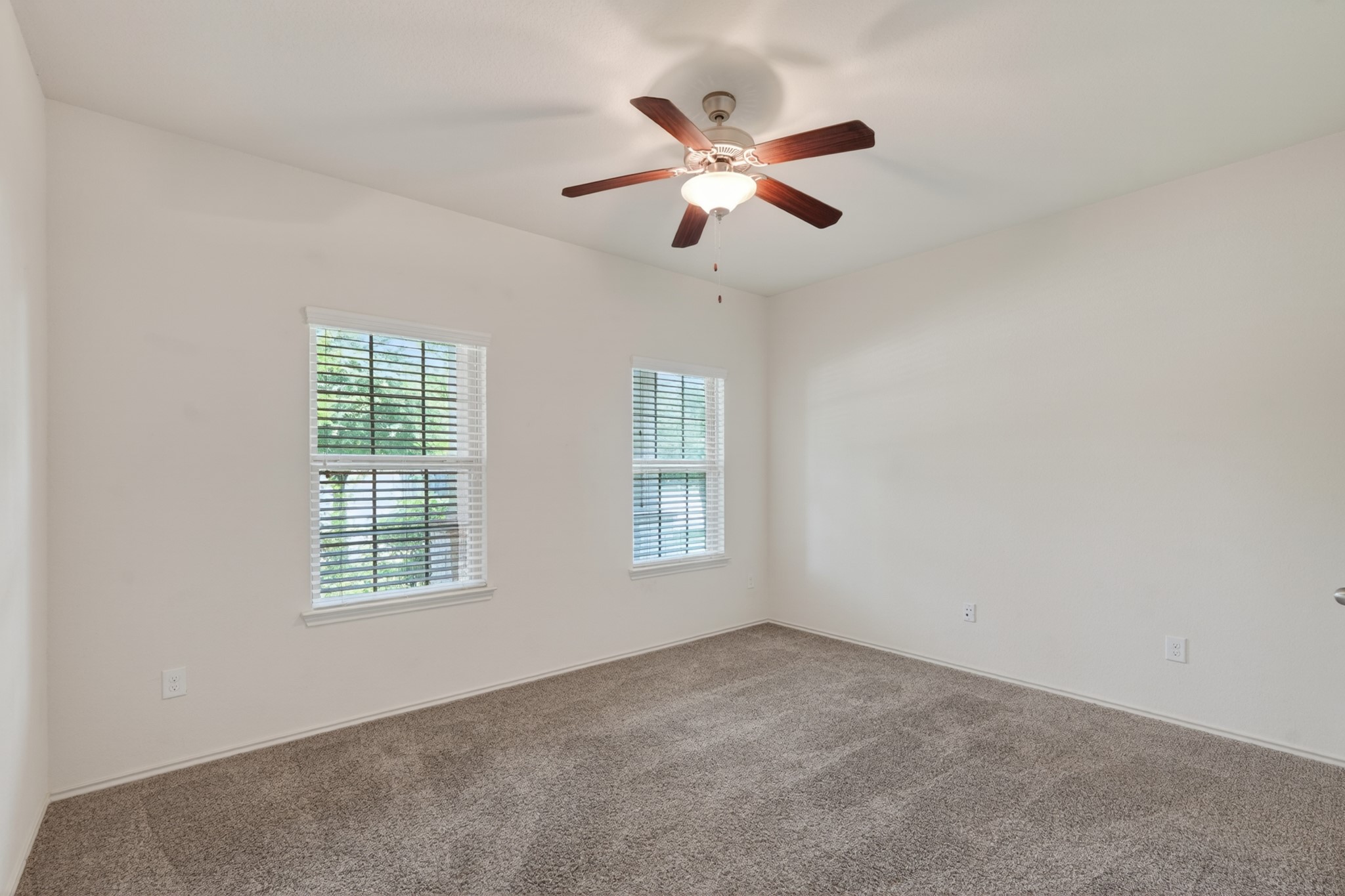 138 Meadow Grove Drive Property Photo 26