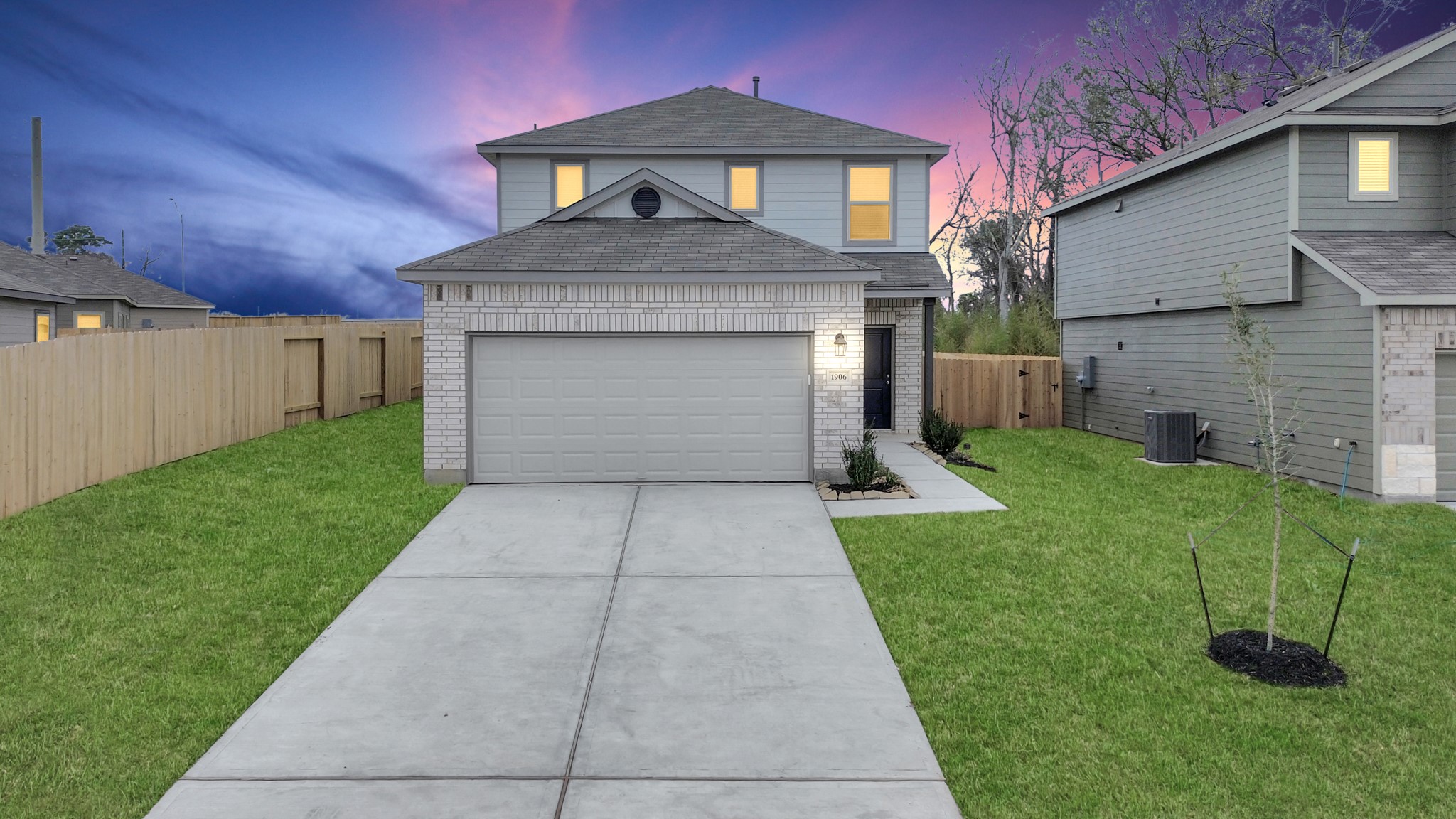 1906 Summer Night Drive Property Photo 2