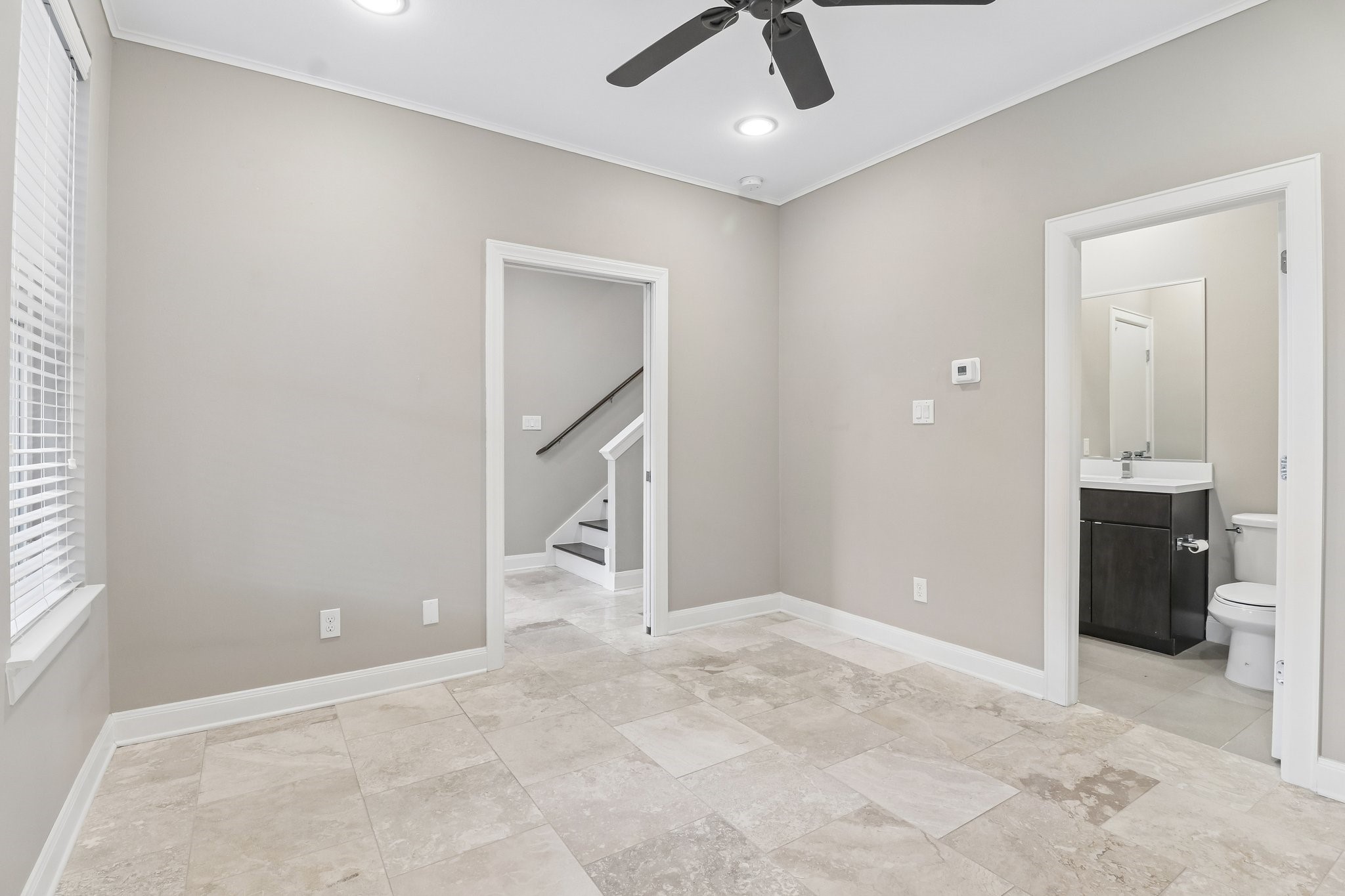 3115 Leeland Street Property Photo 5