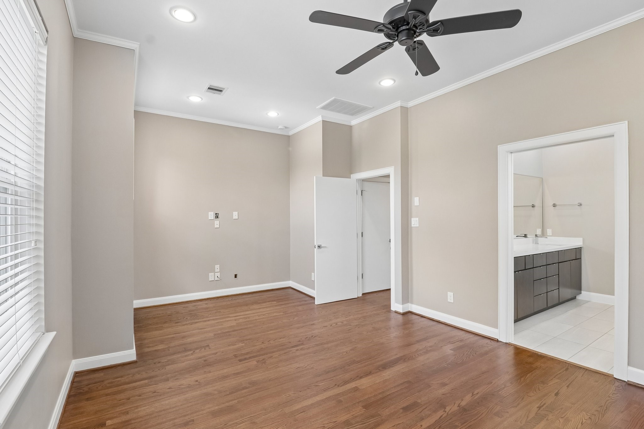3115 Leeland Street Property Photo 21