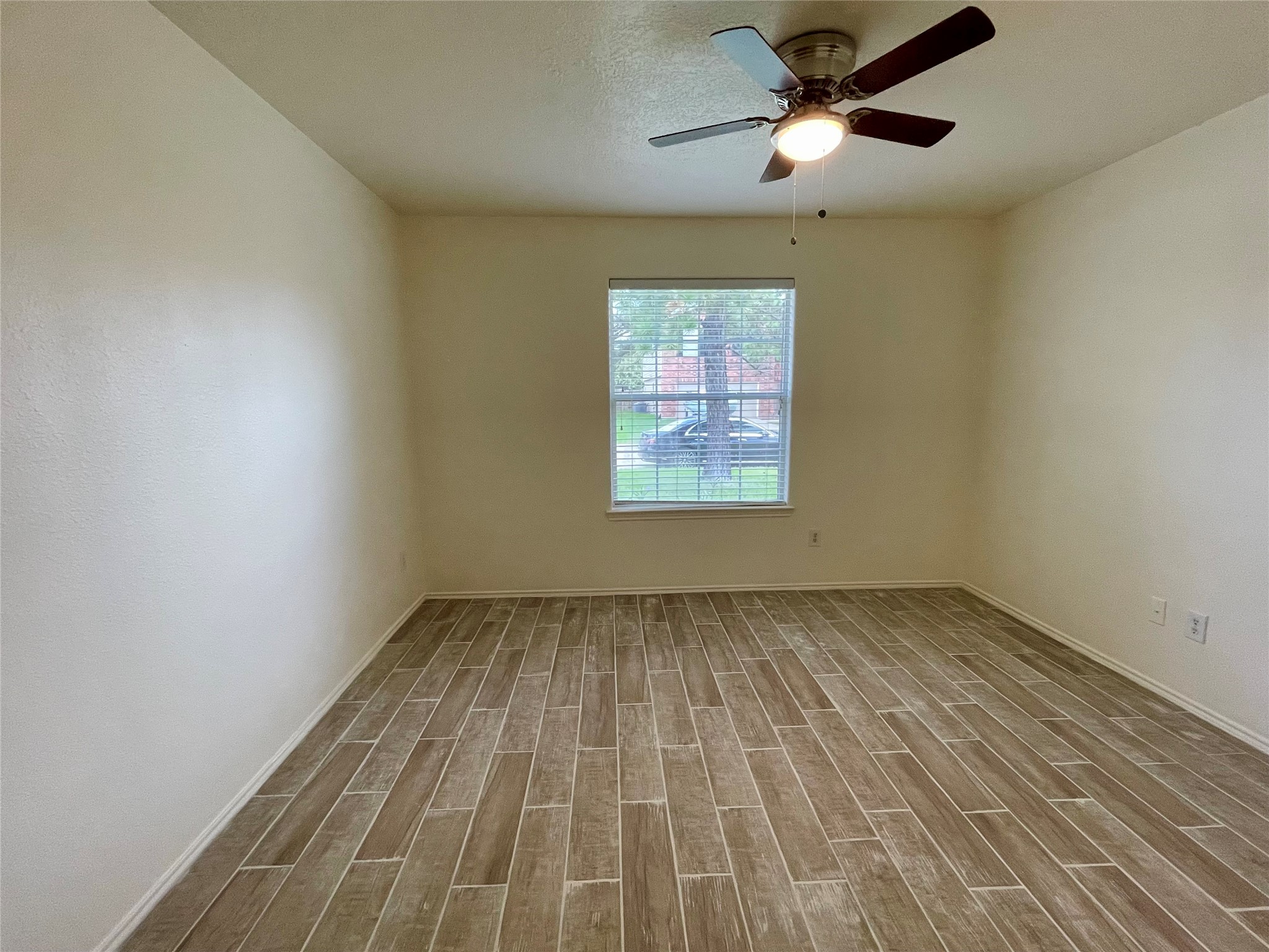 19127 Yaupon Ranch Drive Property Photo 10