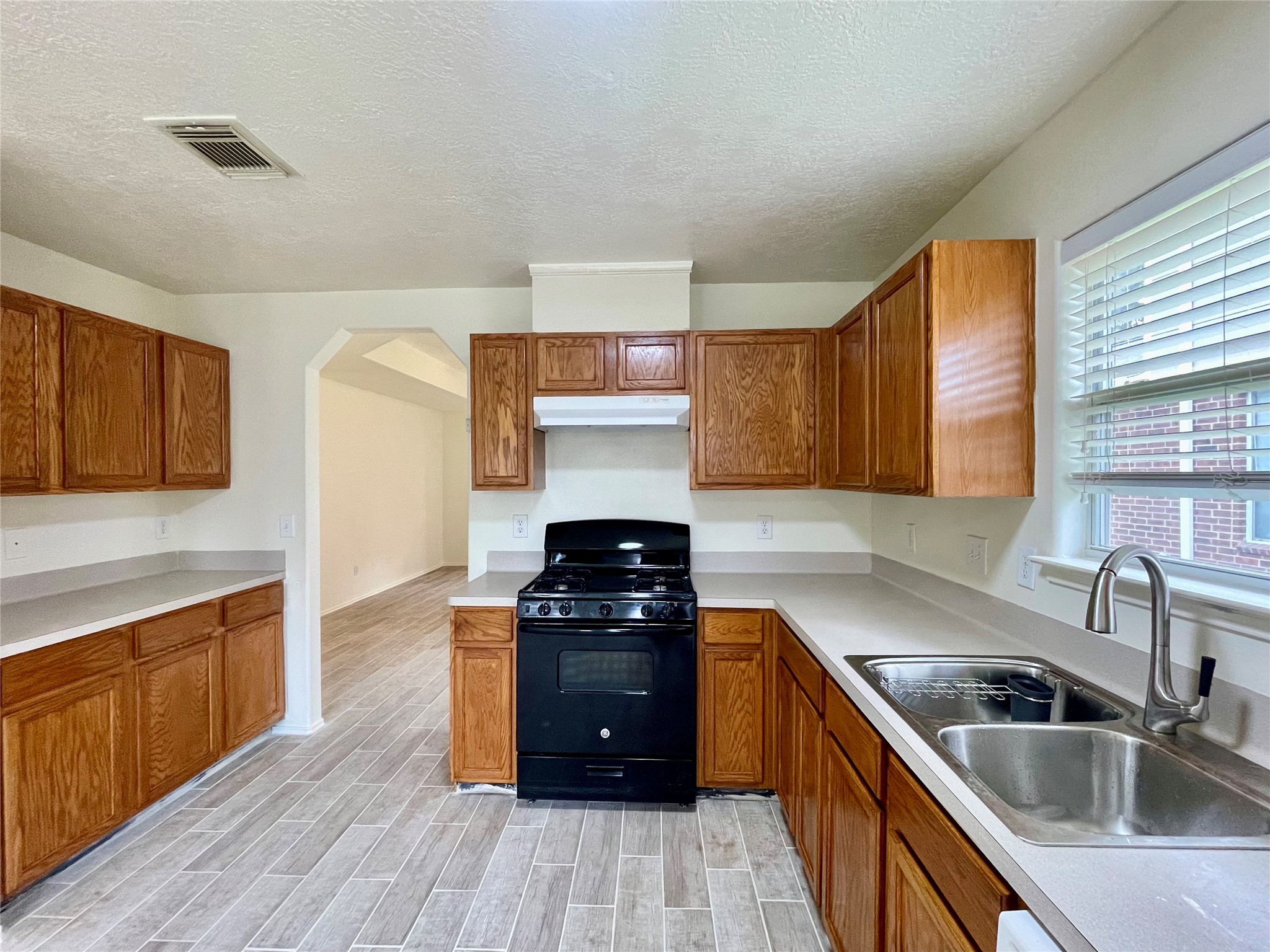 19127 Yaupon Ranch Drive Property Photo 14