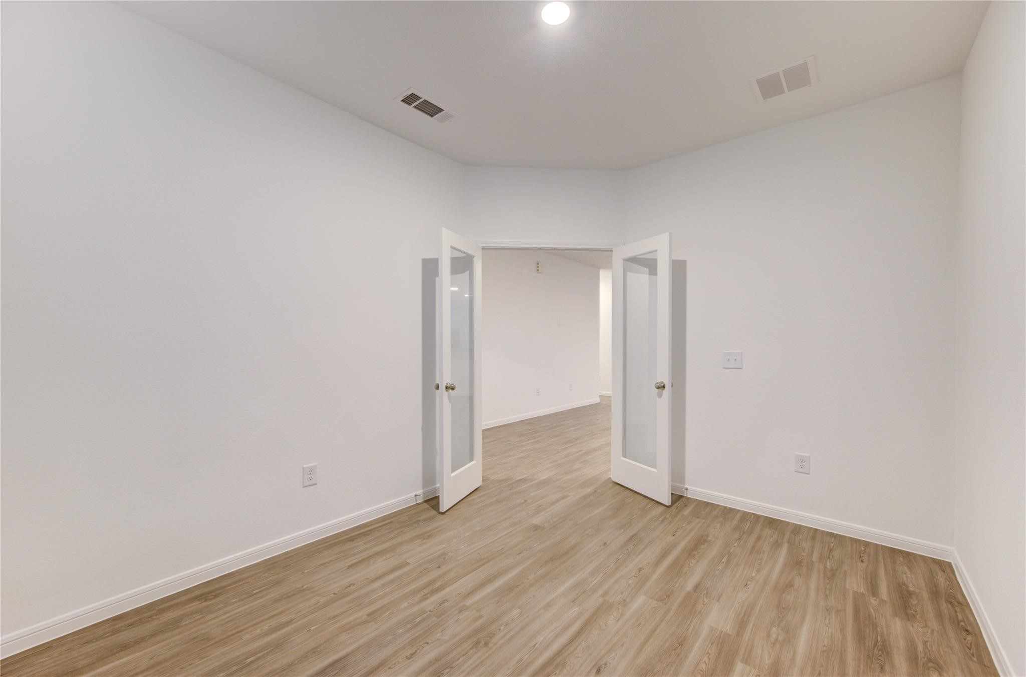 1309 Coco Ray Lane Property Photo 10