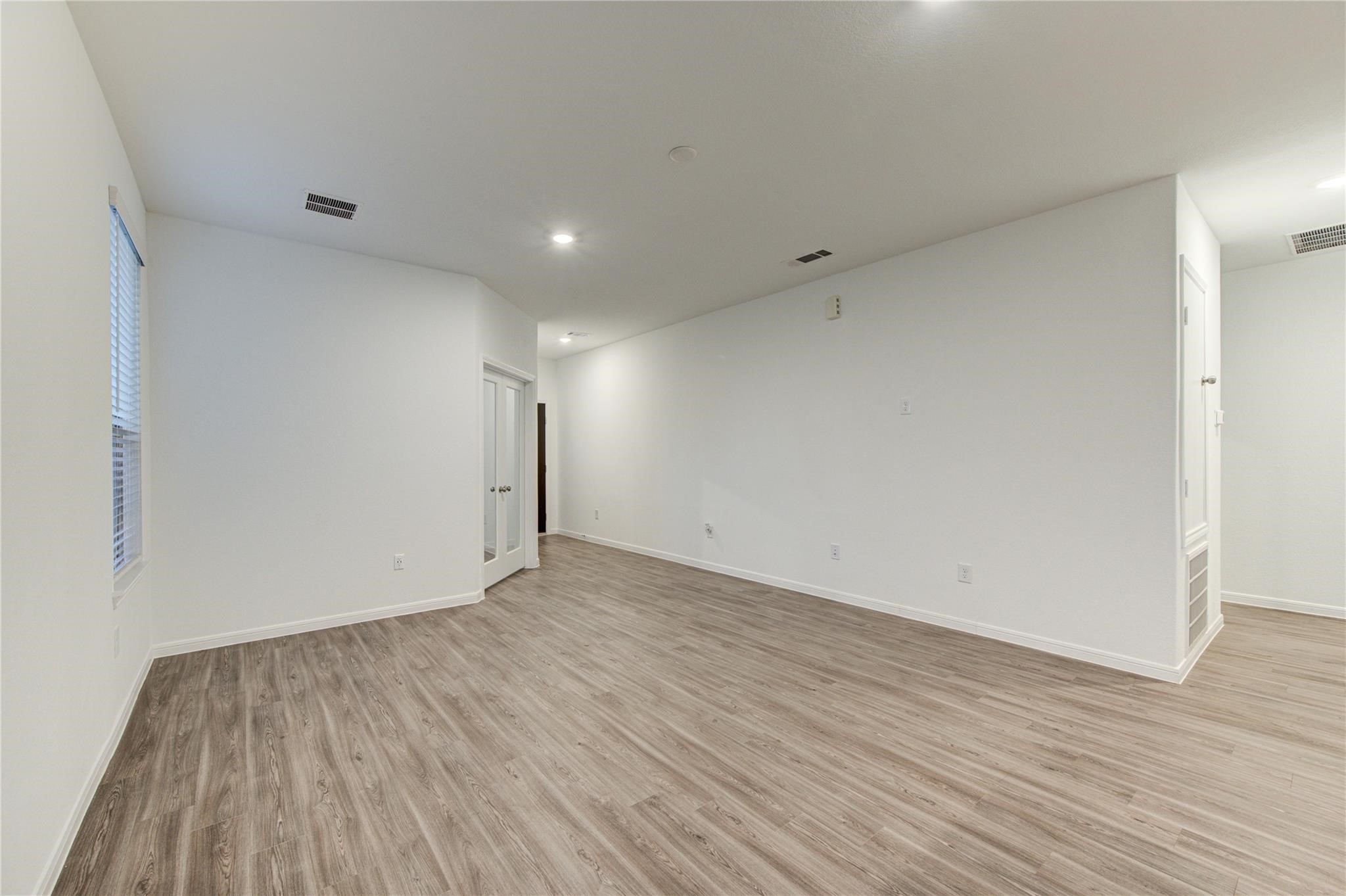 1309 Coco Ray Lane Property Photo 13