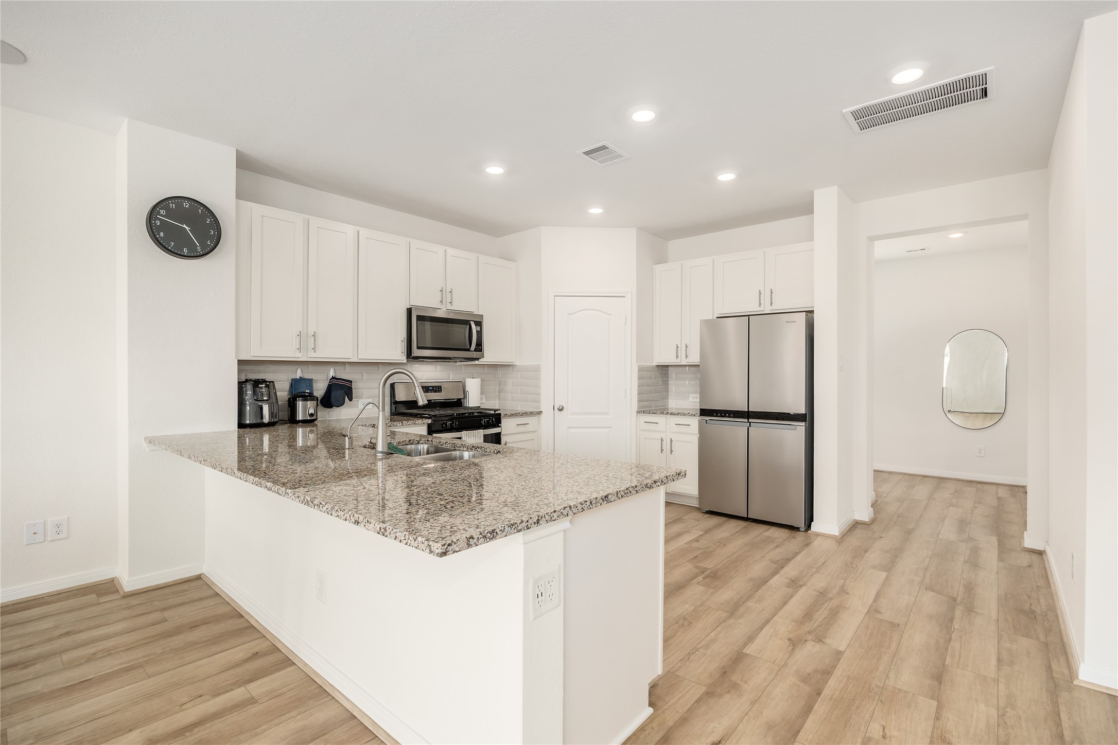 8202 Leisure Point Drive Property Photo 15